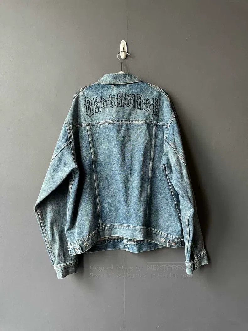 Balenciaga Balenciaga Buddhist text denim jacket Size XS / US 0-2 / IT 36-38 - 2 Thumbnail