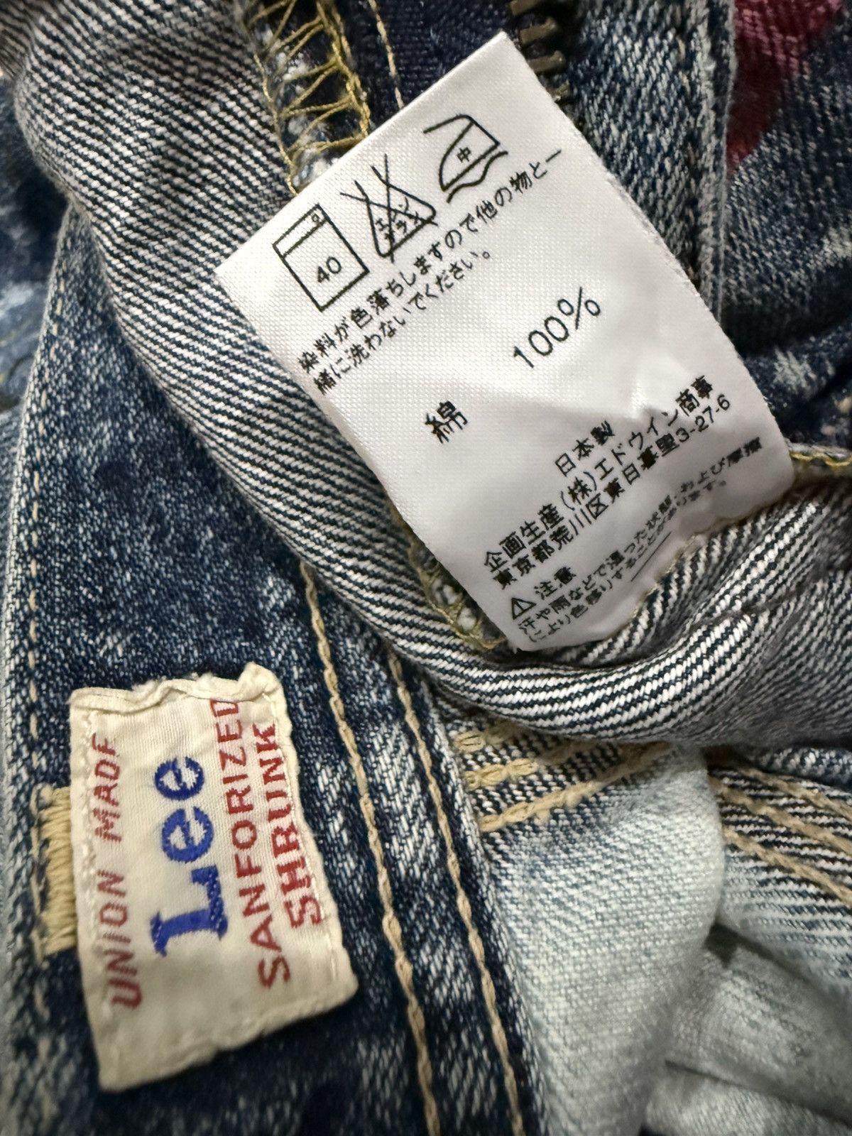 Lee LEE PAINTED TWISTED LEG JEANS Size US 29 - 10 Thumbnail