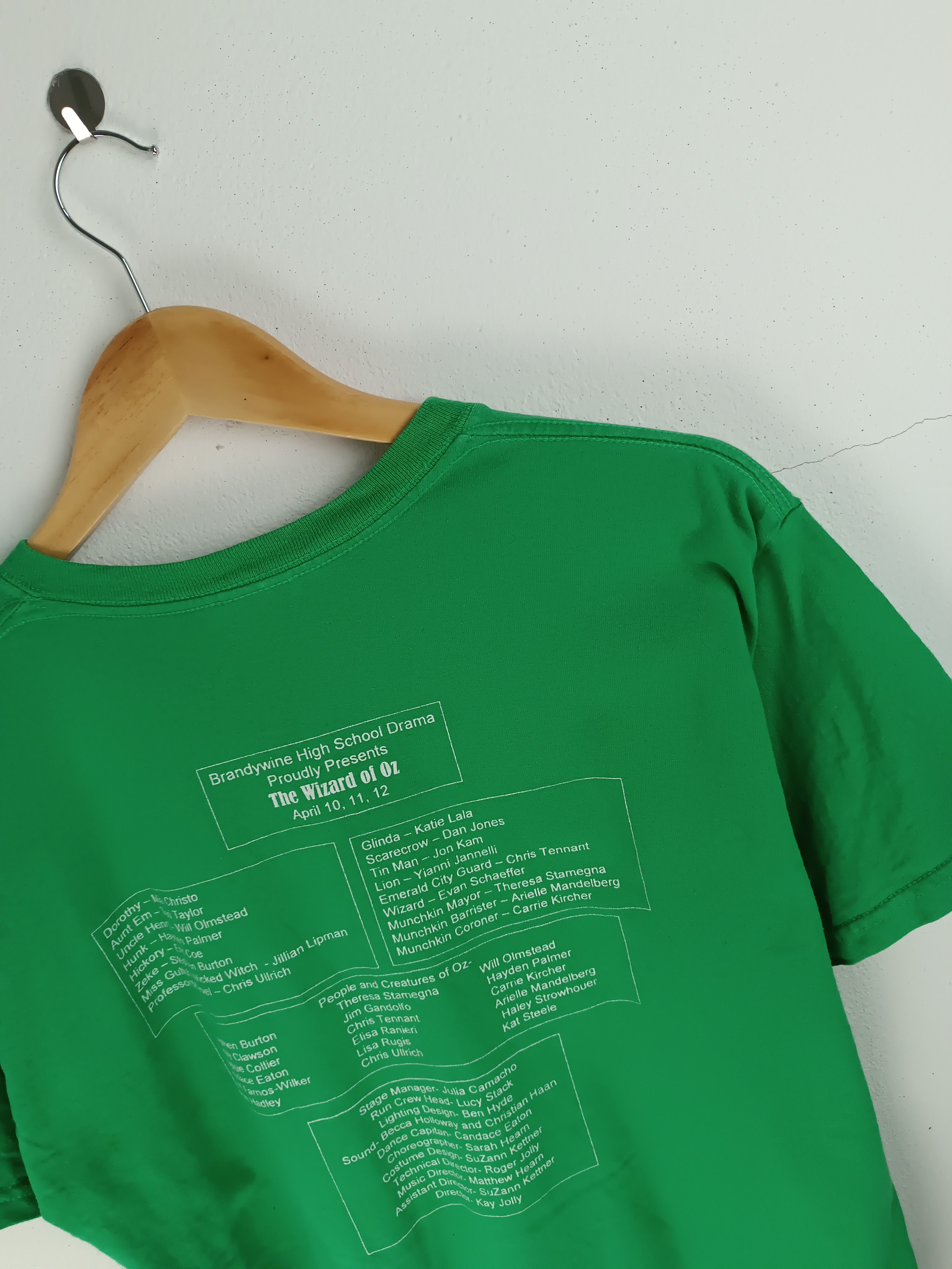 Vintage VINTAGE WIZARD OF OZ THEATER CREW HIGH SCHOOL DRAMA TEE Size US L / EU 52-54 / 3 - 12 Thumbnail