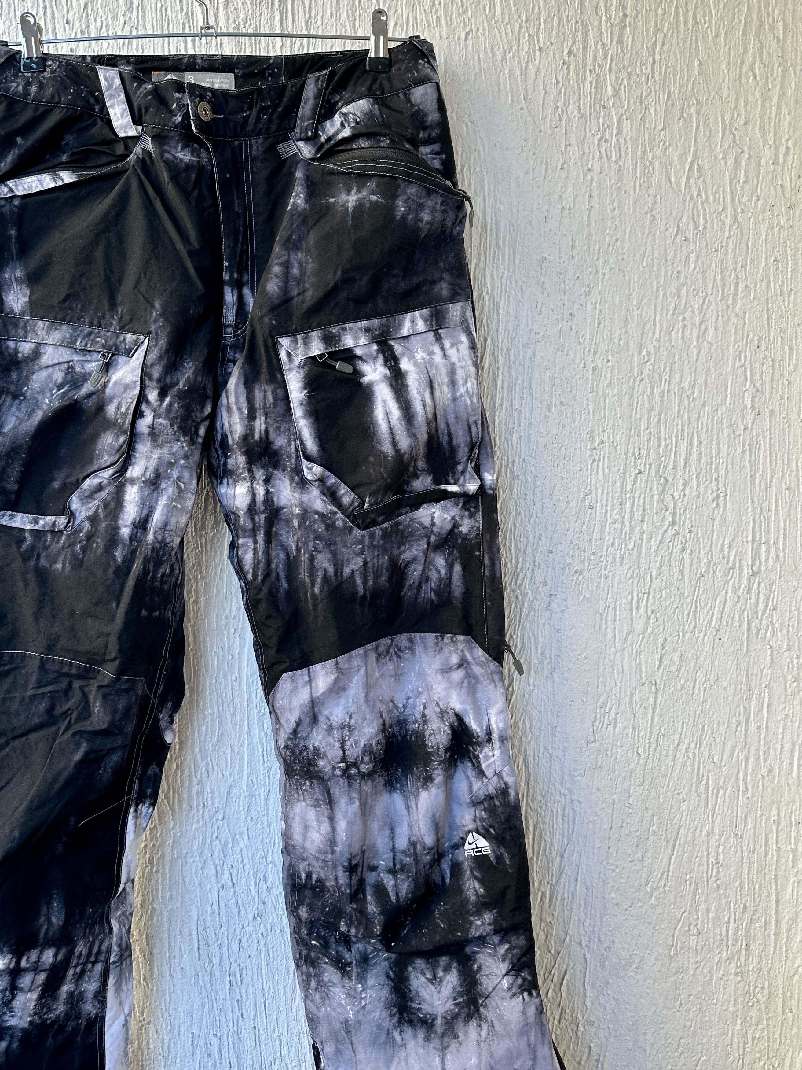 Nike ACG NikeLab ski cargo tie dye pant Size US 31 - 2 Thumbnail