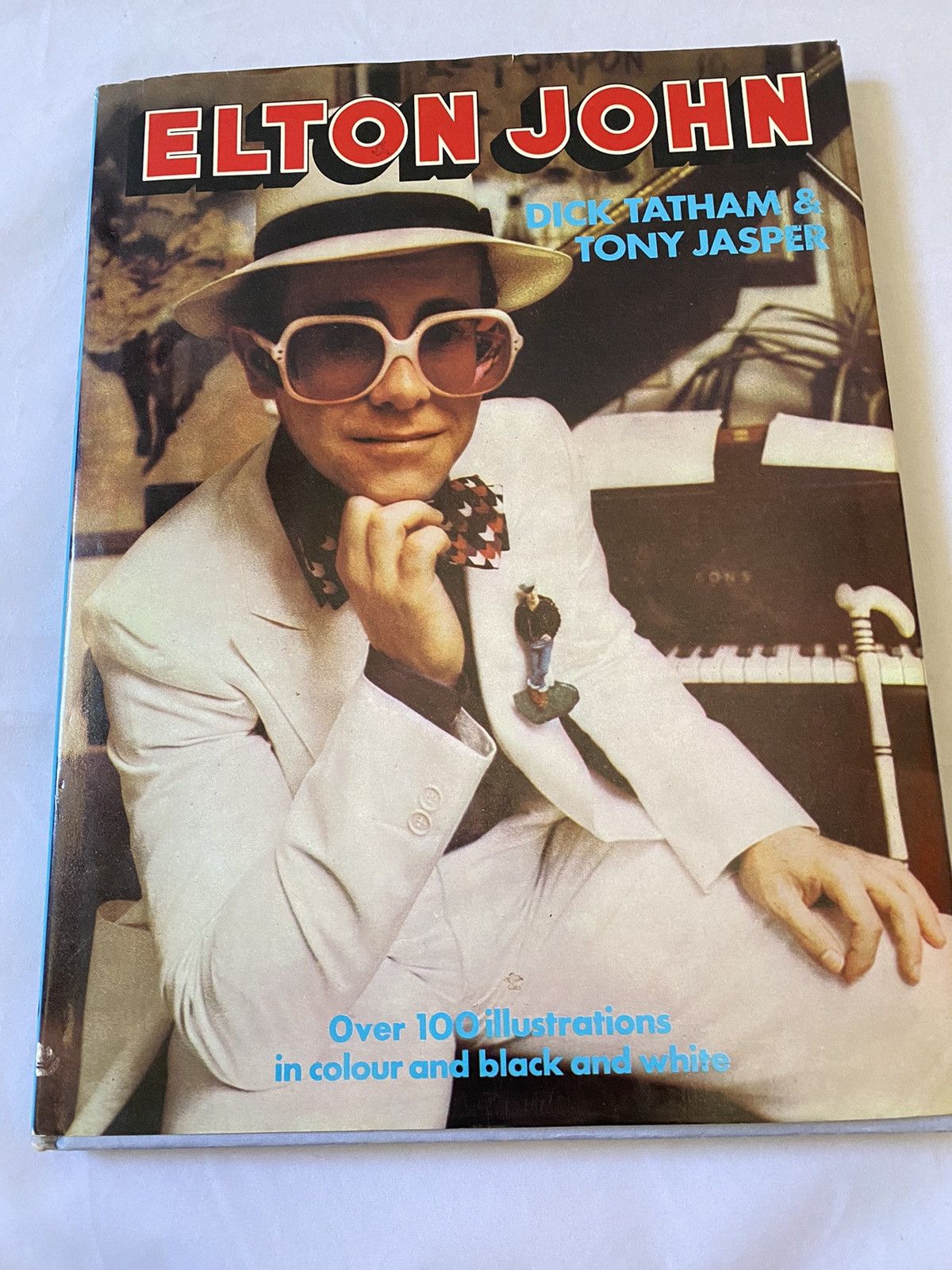 Band Tees Vintage 70’s Elton John Book hard cover rock band Size ONE SIZE - 1 Thumbnail