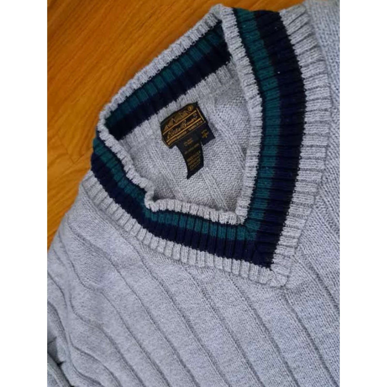 Eddie Bauer Eddie Bauer USA Made Cotton V-Neck Knit Tennis Sweater L Gray Mens Pullover Knit Tennis 25in long 25in pit to pit Size US L / EU 52-54 / 3 - 3 Thumbnail