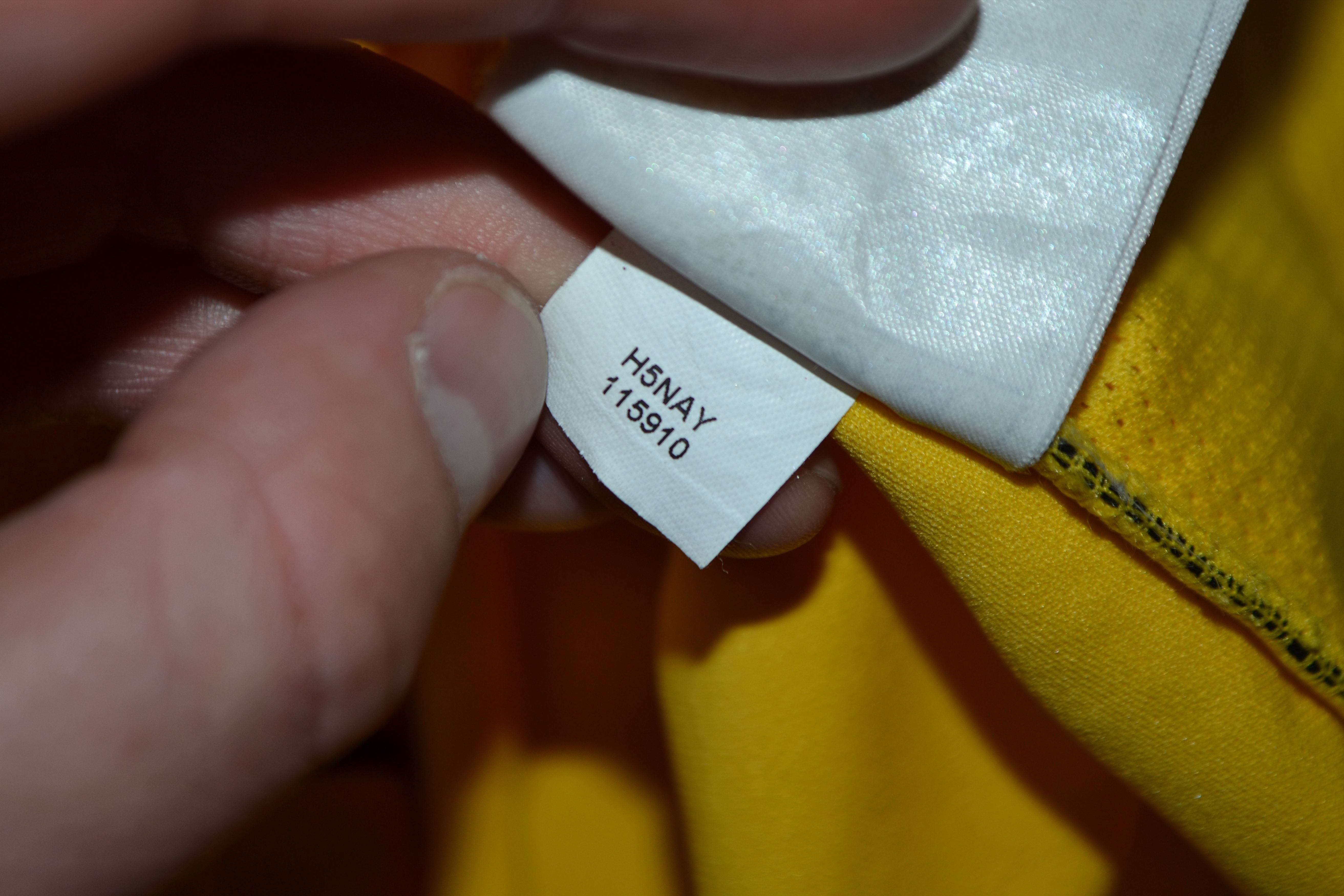 Nike Vintage Nike Goalkeeper Football Shirt Soccer Jersey Maillot Size US L / EU 52-54 / 3 - 6 Thumbnail