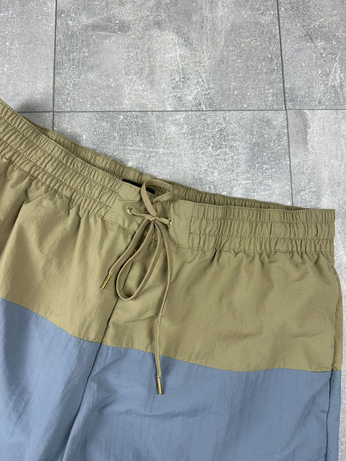 Cos Cos Luxury Basic Two-Tone Swimming Shorts Size US 34 / EU 50 - 4 Thumbnail