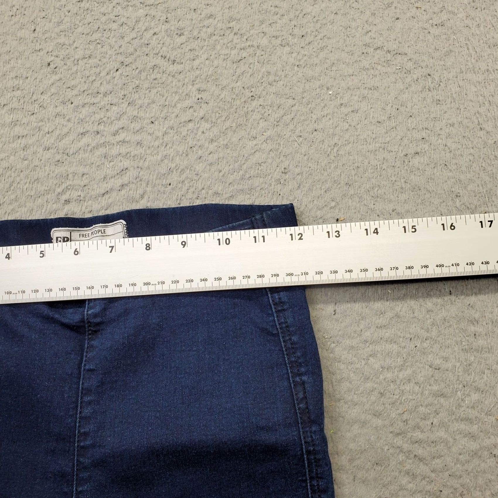 Free People Free People Skinny Jeans Womens 24 Blue Denim Stretch Comfort Pull-On Shoes? Size 42" / US 20 - 6 Thumbnail