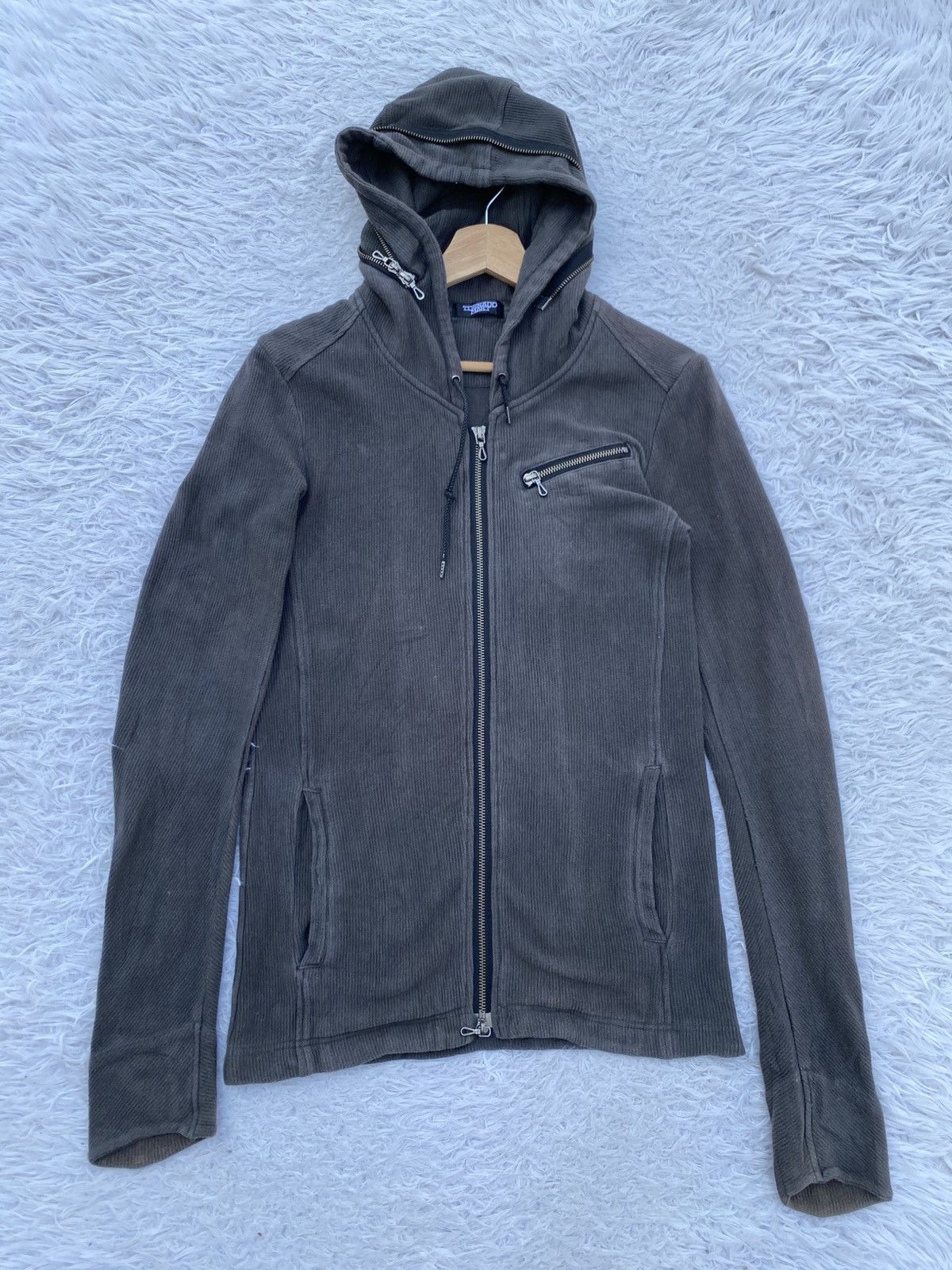 Tornado Mart Tornado Mart Japanese Brand Zippered Pocket Sweater Hoodie Size US S / EU 44-46 / 1 - 1 Thumbnail