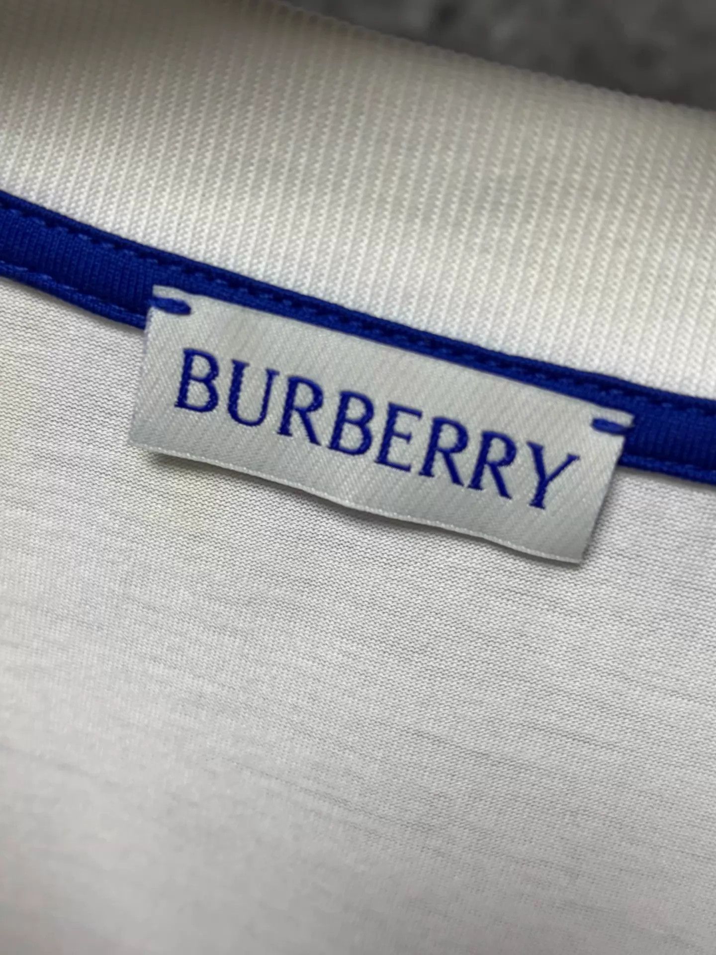 Burberry Burberry Horseferry Embroidered Short Tee XXXL Blue Logo Size US XXL / EU 58 / 5 - 3 Thumbnail