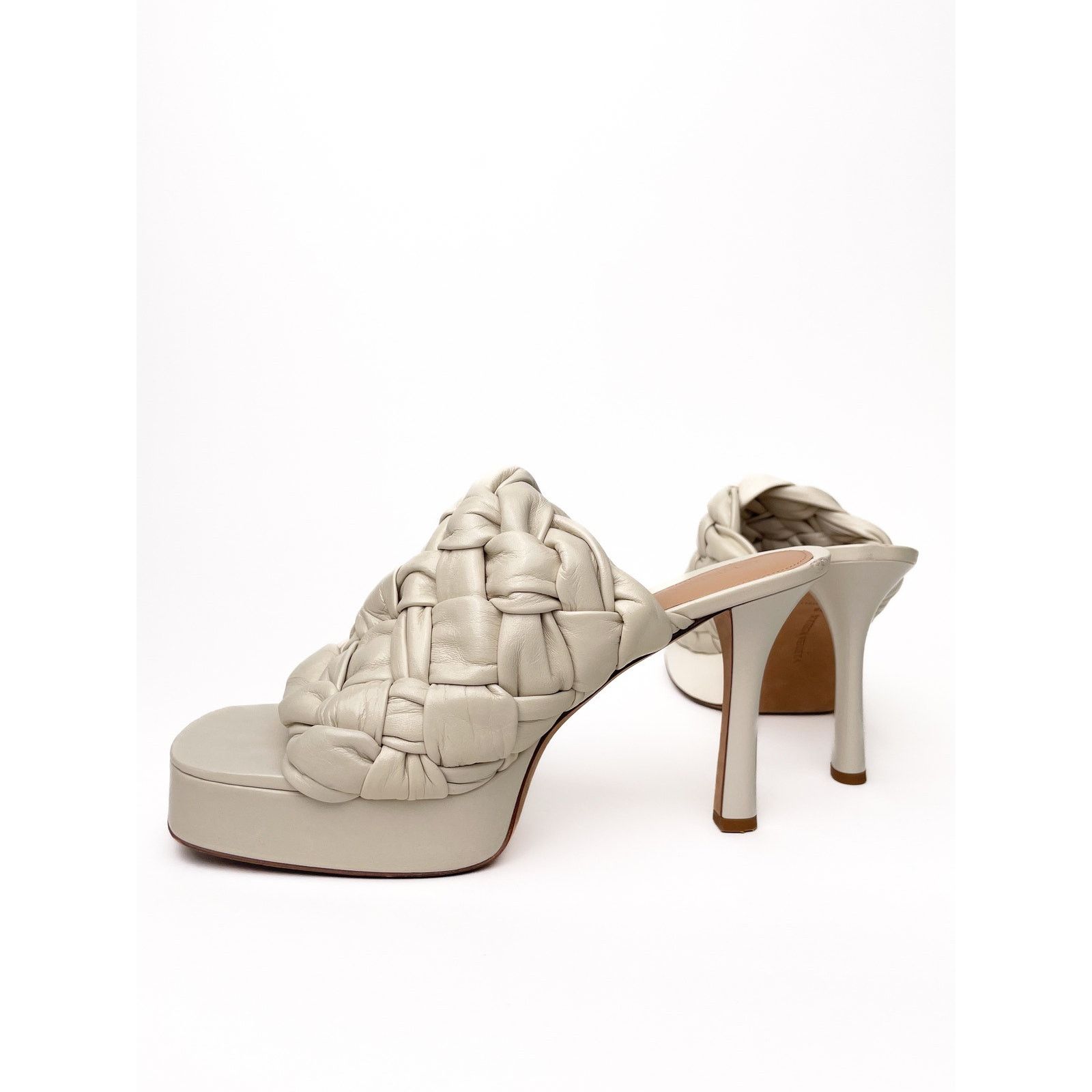 Bottega Veneta The Board Sandals - Leather Woven Mules Size US 8 / IT 38 - 7 Thumbnail