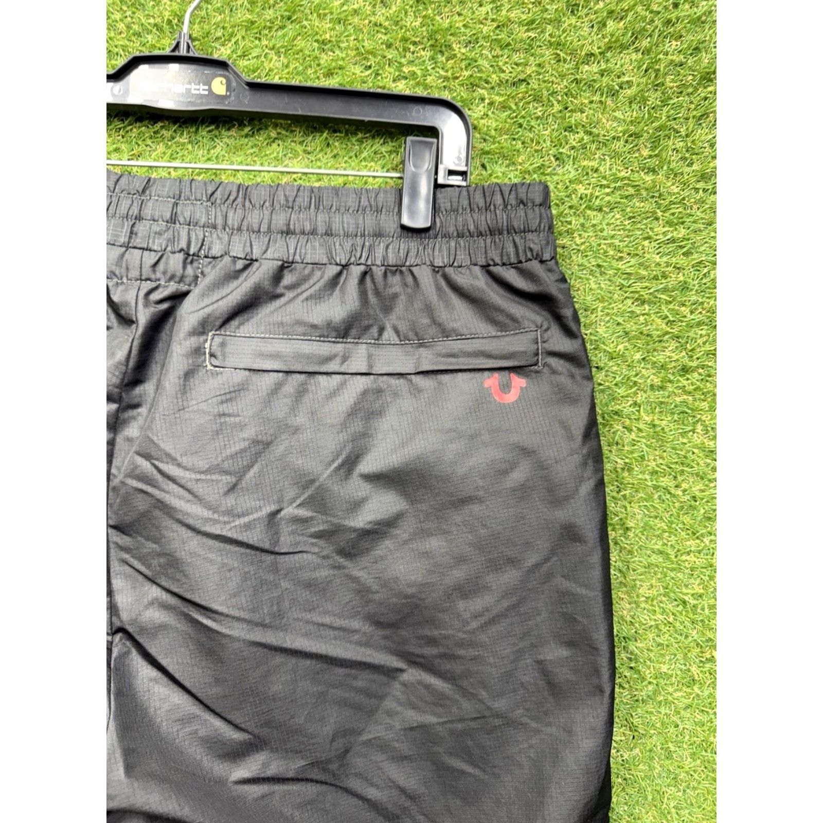 True Religion True Religion Track Pants Mens 2XL Black Tapered Leg Elastic Waist Gym y2k 38x31 Pants Mens Black 2XL Athletic Everyday Sportswear Lounge Size US 39 - 6 Thumbnail