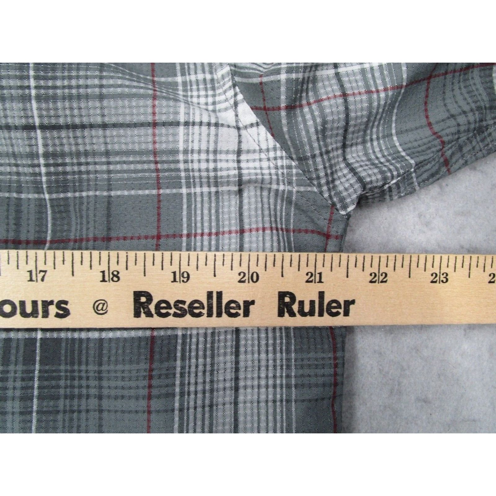 Marmot Marmot Shirt Mens Medium Gray Plaid Button-Up Performance Lightweight Short Sleeve Outdoors Work Casual Wear Size US M / EU 48-50 / 2 - 7 Thumbnail