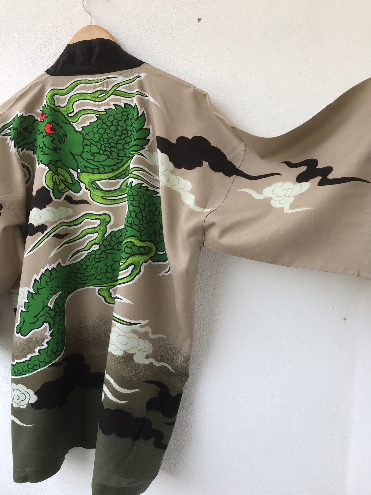 Japanese Brand sukajan kimono dragon Size US L / EU 52-54 / 3 - 7 Thumbnail