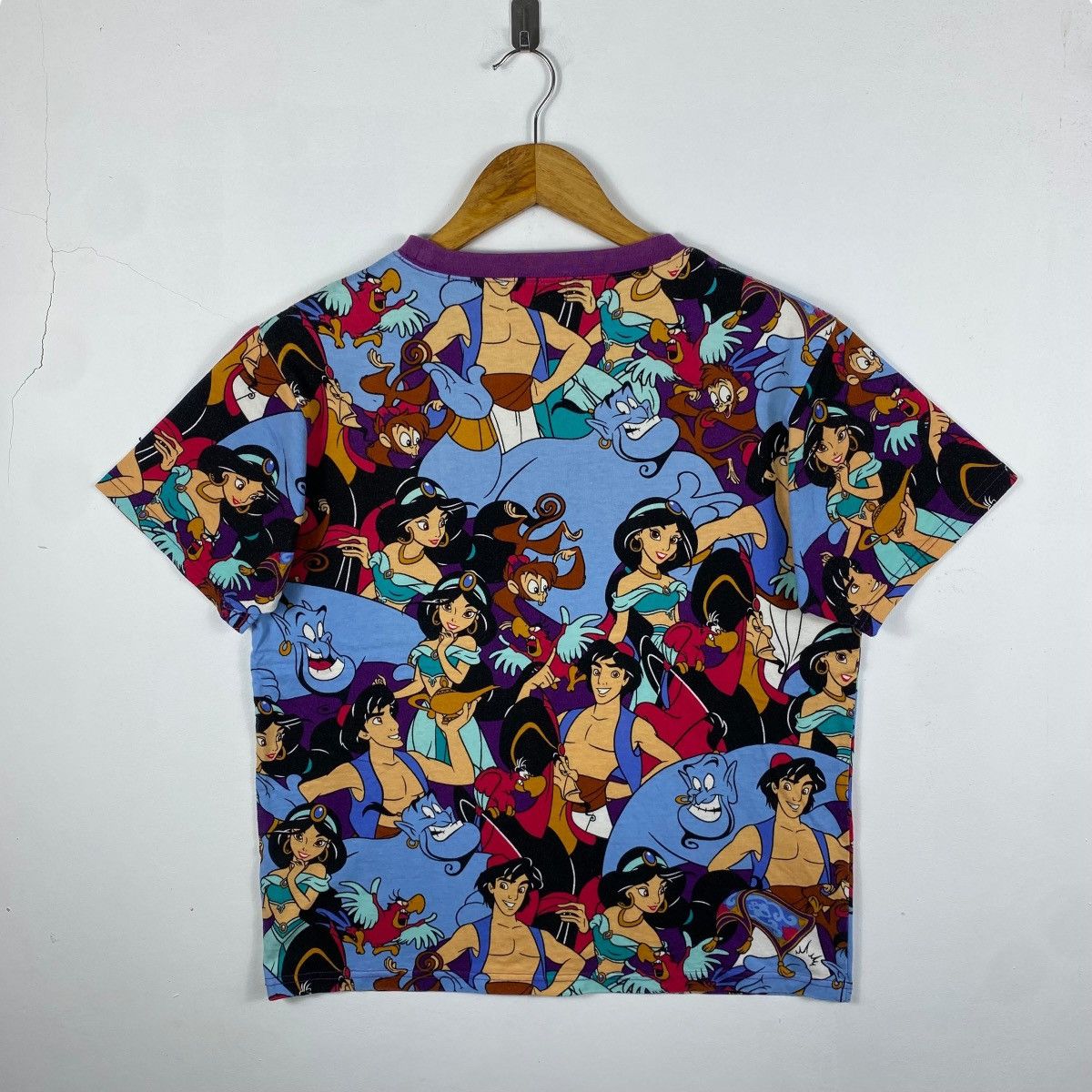 Disney Vintage 00's ALADDIN Fullprint Disney Cartoon Graphic Tee Size US M / EU 48-50 / 2 - 4 Thumbnail