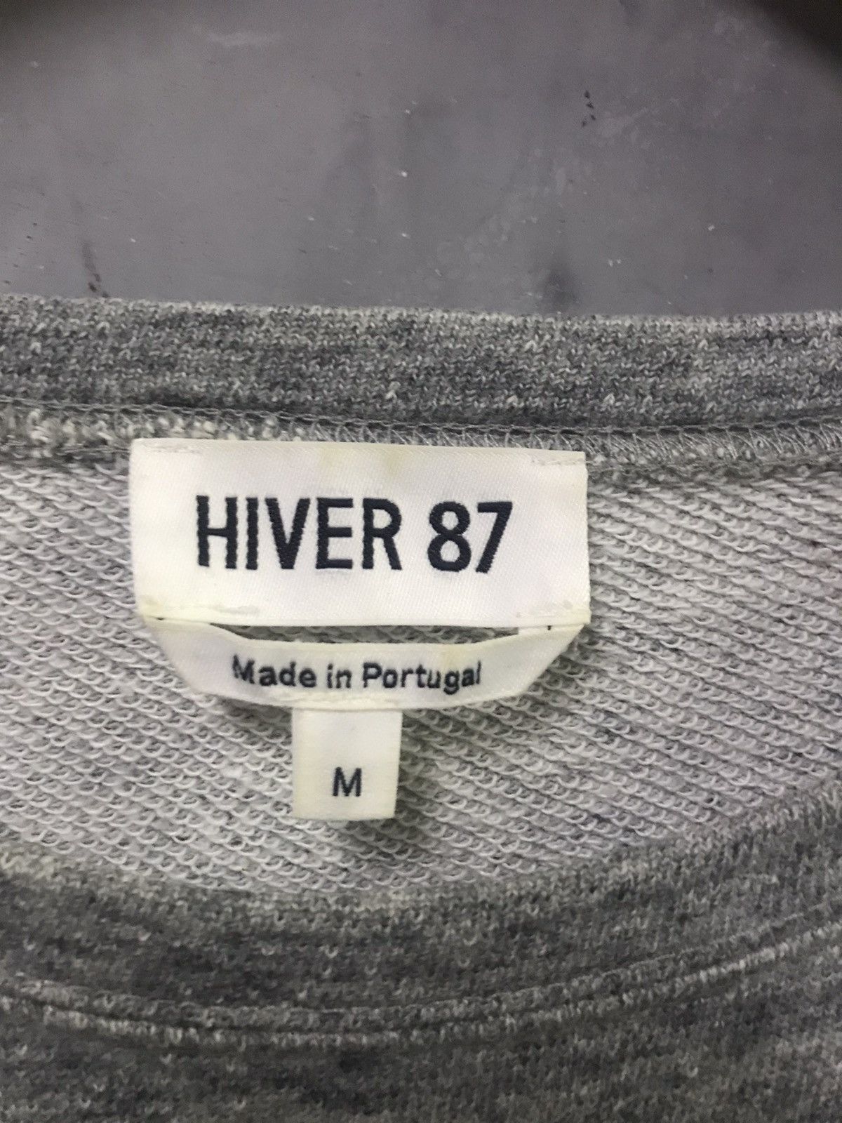 A.P.C. A.P.C - Hiver 87 Upside Logo Crop Sweatshirt Size M / US 6-8 / IT 42-44 - 5 Thumbnail