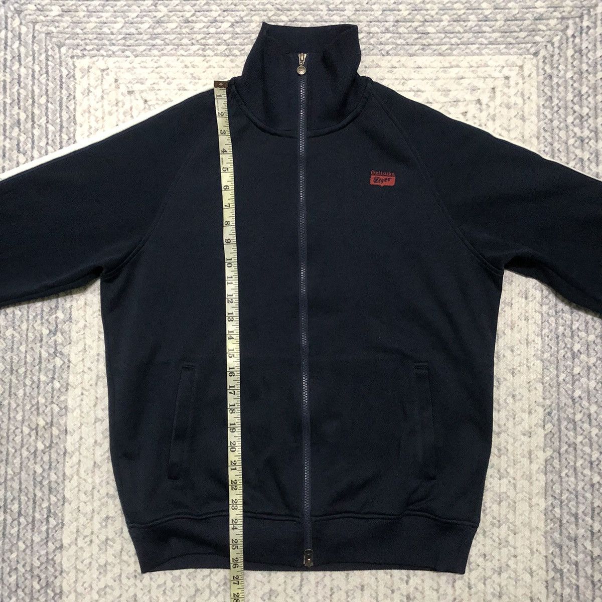 Asics × Japanese Brand × Onitsuka Tiger Rare Distressed Onitsuka Tiger Big Logo Tracktop Jacket Size US L / EU 52-54 / 3 - 18 Thumbnail