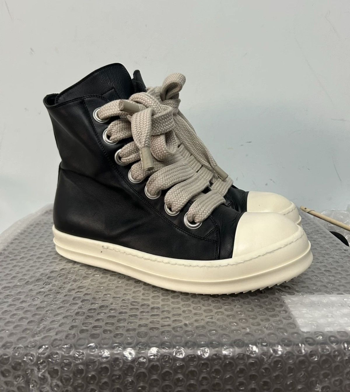 Rick Owens Rick Owens Mainline Leather Thick Lace Ramones Size US 10 / EU 43 - 2 Thumbnail