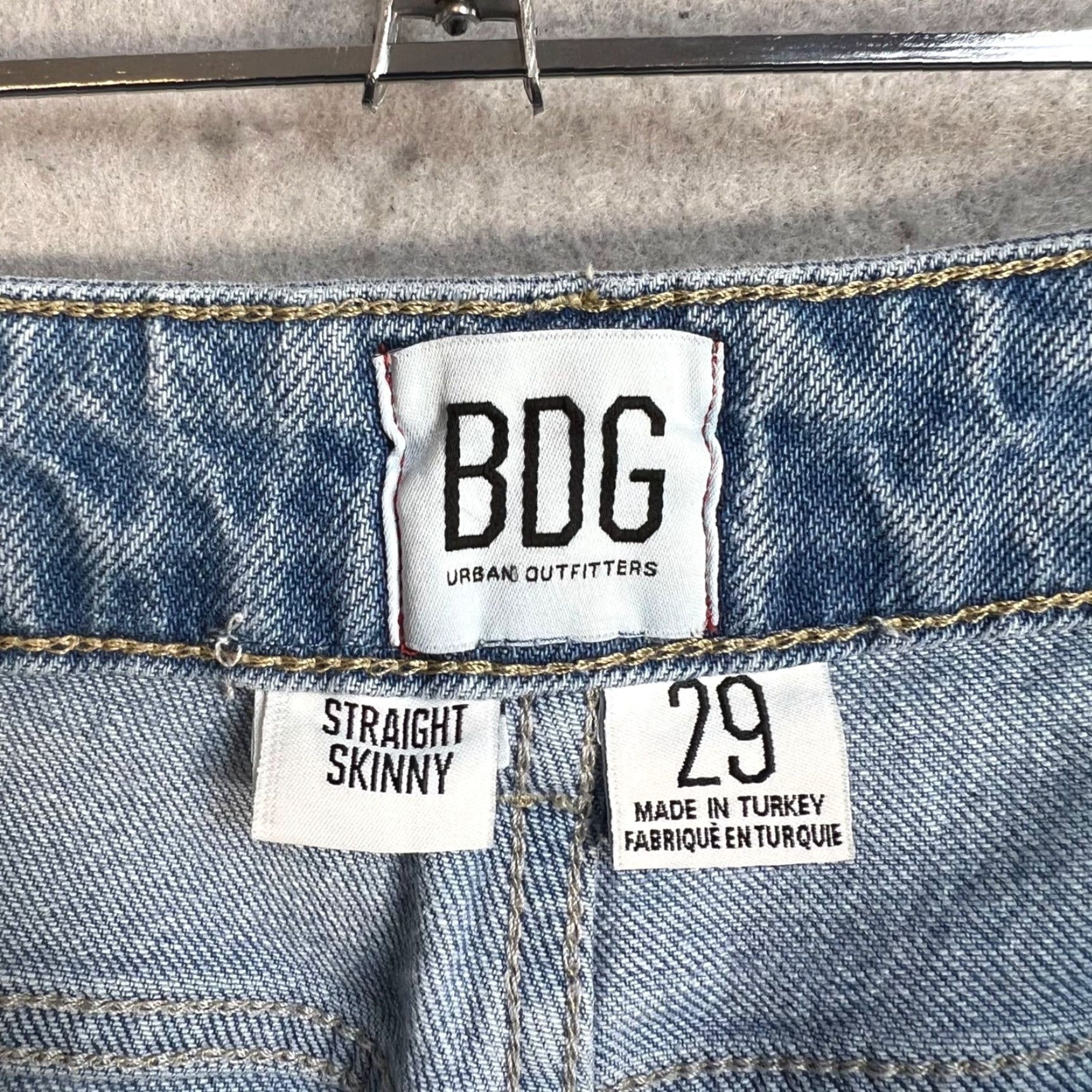 Bdg BDG Urban Outfitters Jeans Straight Skinny Womens Size 29 Light Wash Denim Size 29" - 3 Thumbnail