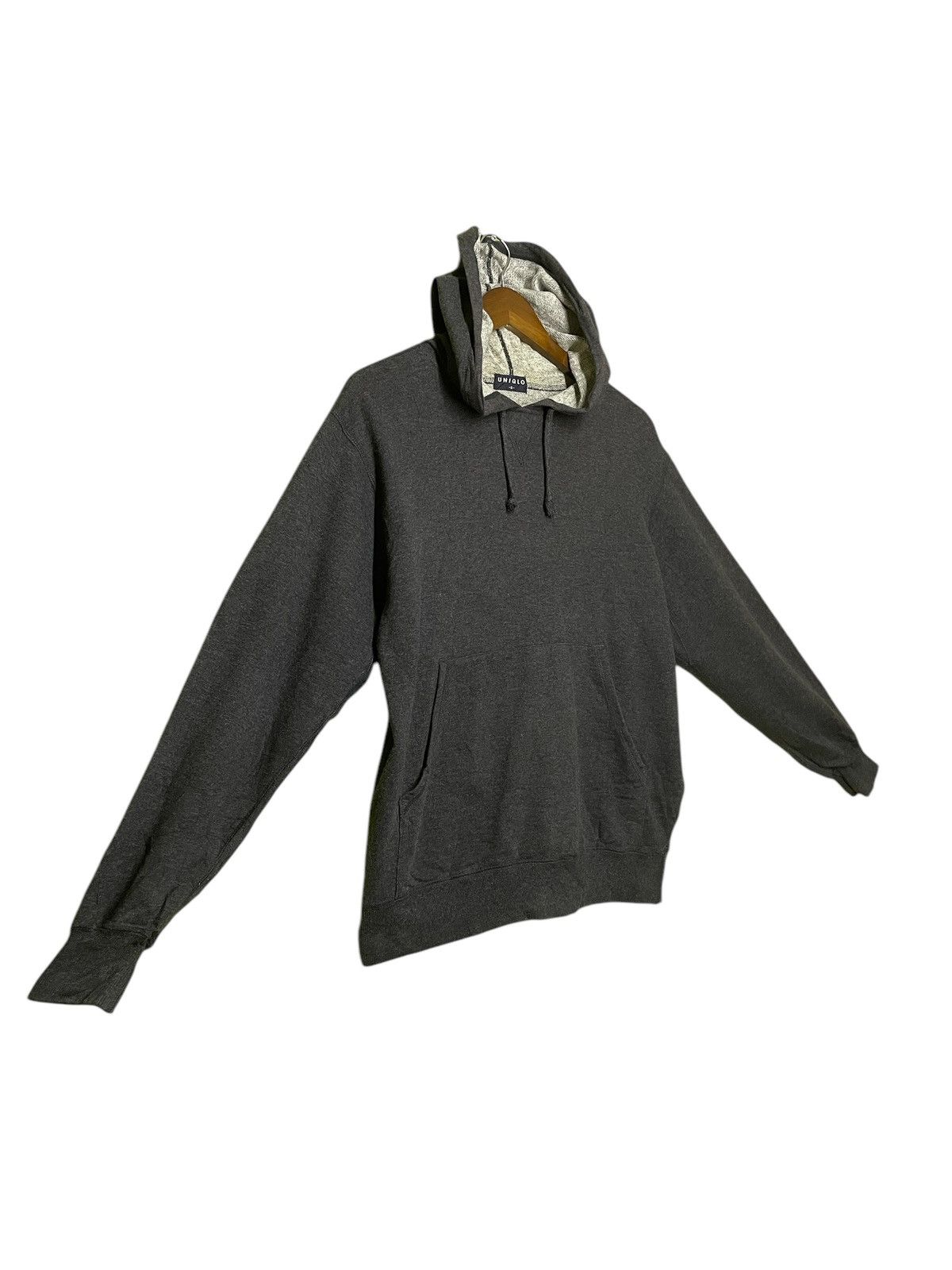 Uniqlo Uniqlo hoodie sweatshirt size M Size US M / EU 48-50 / 2 - 3 Thumbnail