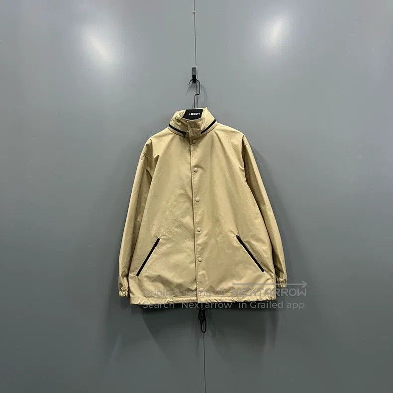 Balenciaga Balenciaga Back Large Logo Printed Jacket Size XXS / US 00 / IT 34 - 1 Thumbnail