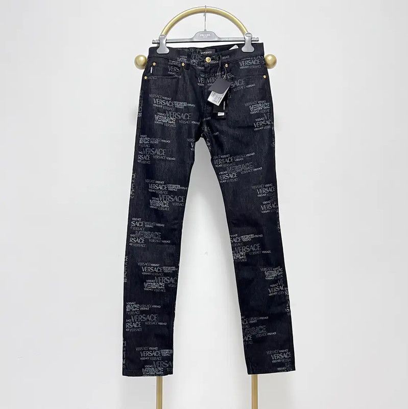 Versace Black Casual Pants for Men 0089