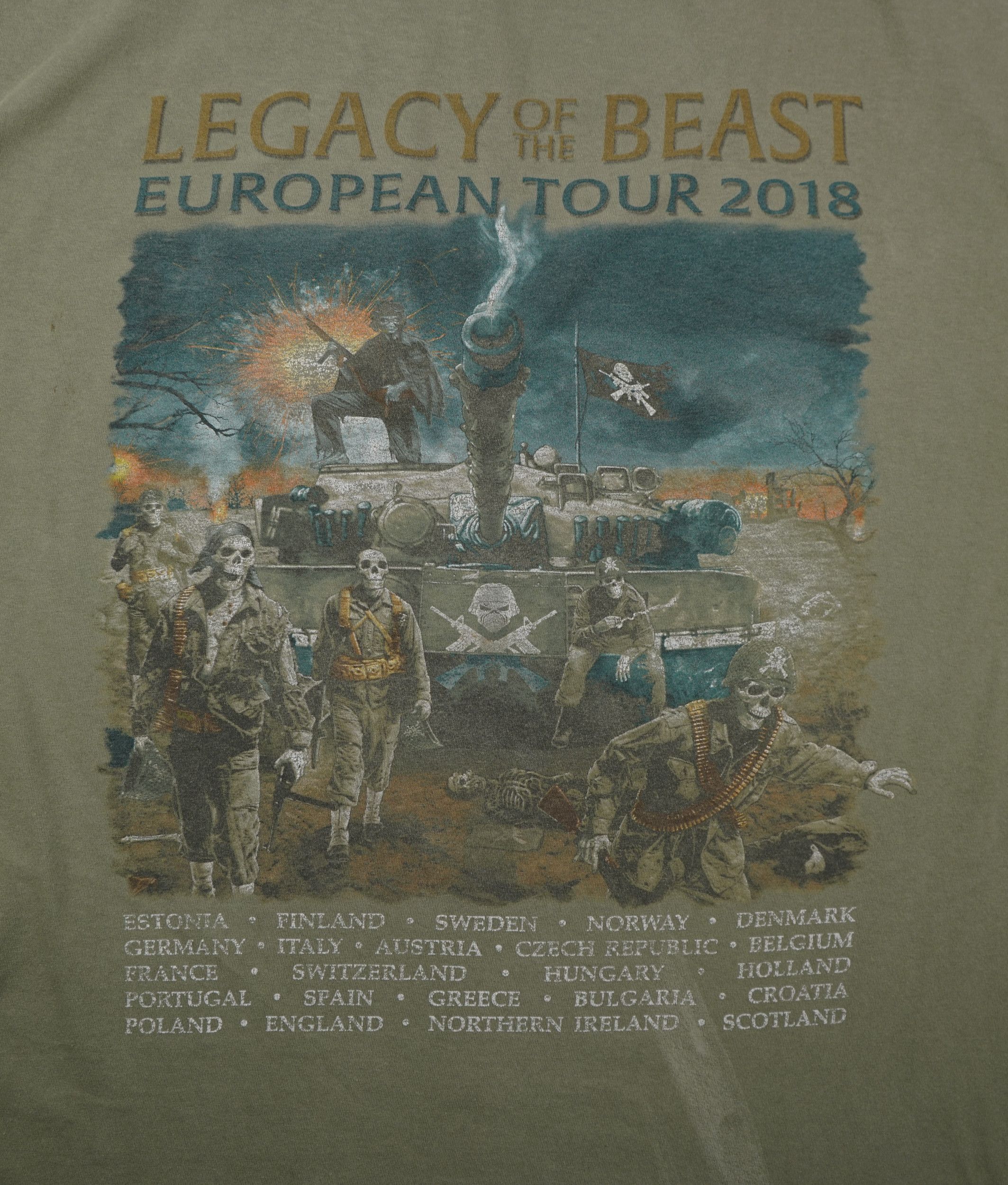 Band Tees × Vintage Vintage 2018 Iron Maiden Legacy Of The Beast T-Shirt Size US XXL / EU 58 / 5 - 13 Thumbnail