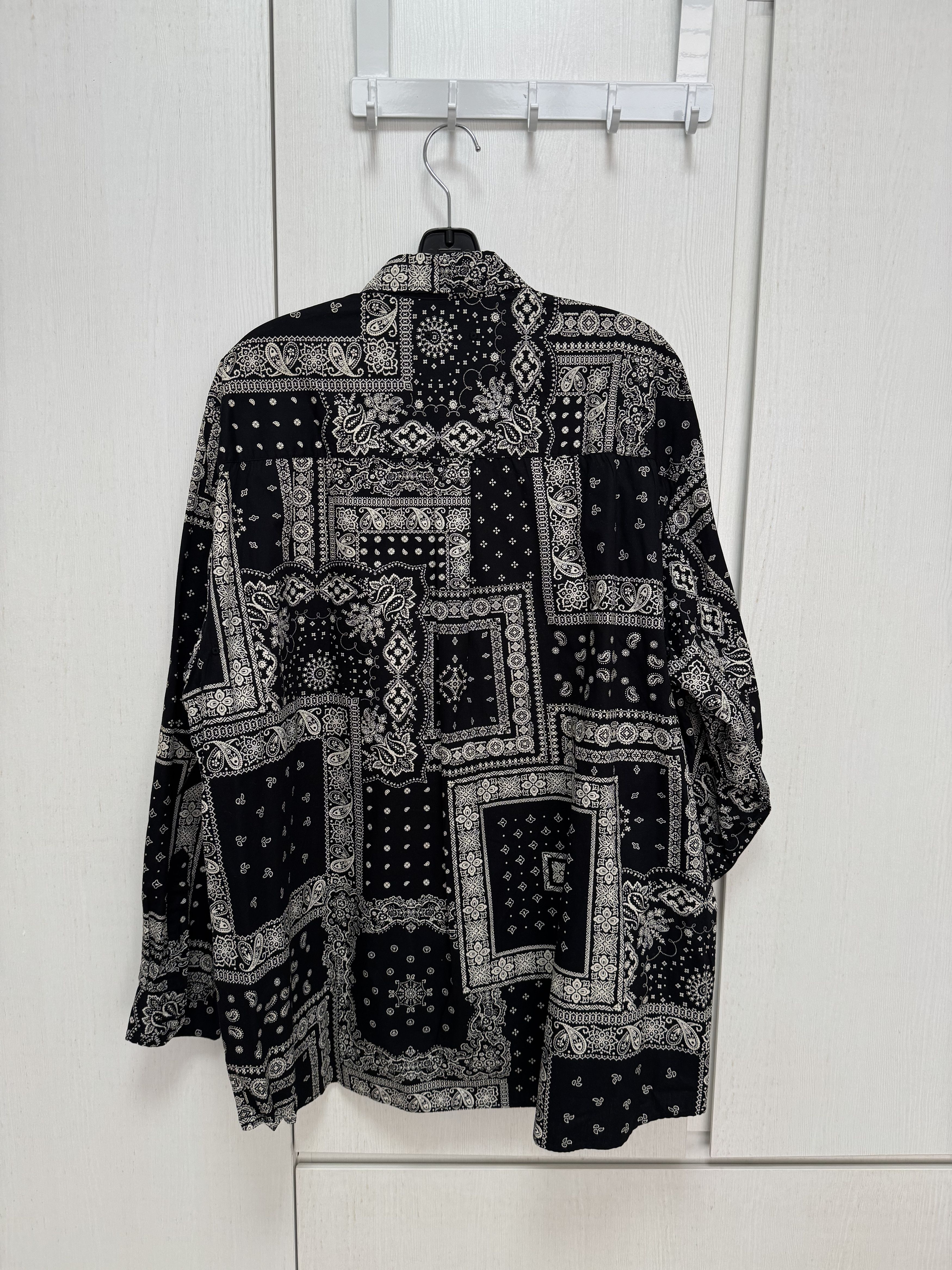 Sophnet. Black Suede Star Patch Sleeve Paisley Shirt Size US L / EU 52-54 / 3 - 2 Thumbnail