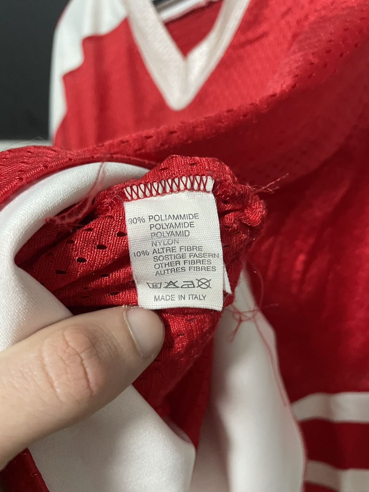 NHL Vintage Suisse Hockey Team Jersey Red Made in Italy Size US M / EU 48-50 / 2 - 11 Thumbnail
