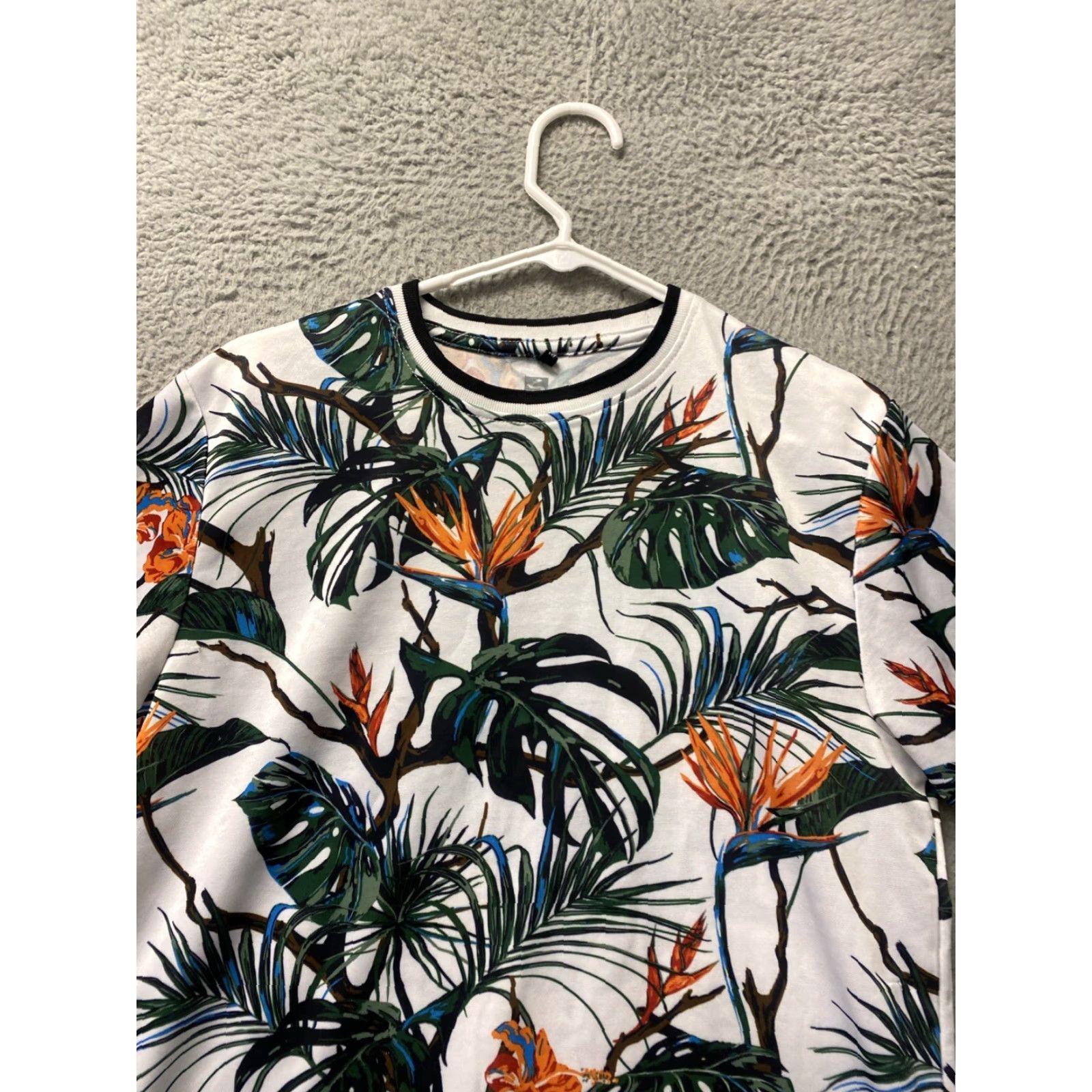 Southpole South Pole Men's S/S T-shirt Symbol Floral Trees Medium M White Gray 43-47 Size US M / EU 48-50 / 2 - 2 Thumbnail