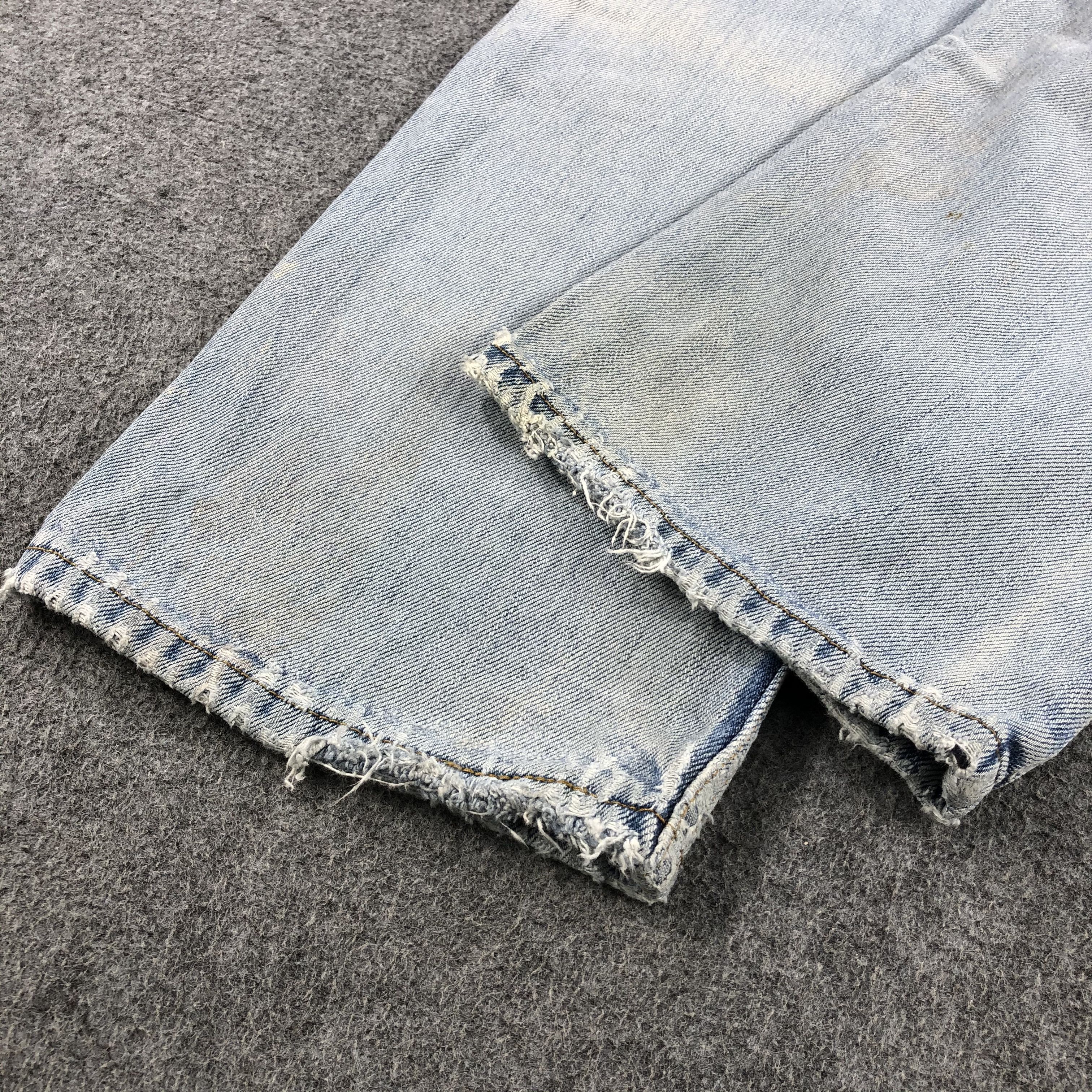 Levi's Vintage Light Wash Levis 505 Jeans-J2182 Size US 27 - 6 Thumbnail