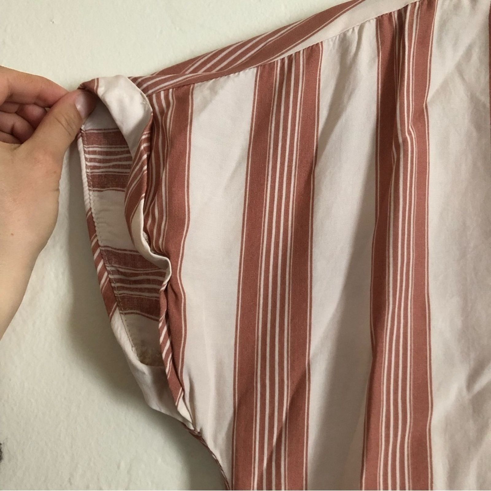 Other Dress Forum Red Ivory Stripe Button Up Blouse Shirt Top Size M / US 6-8 / IT 42-44 - 7 Thumbnail