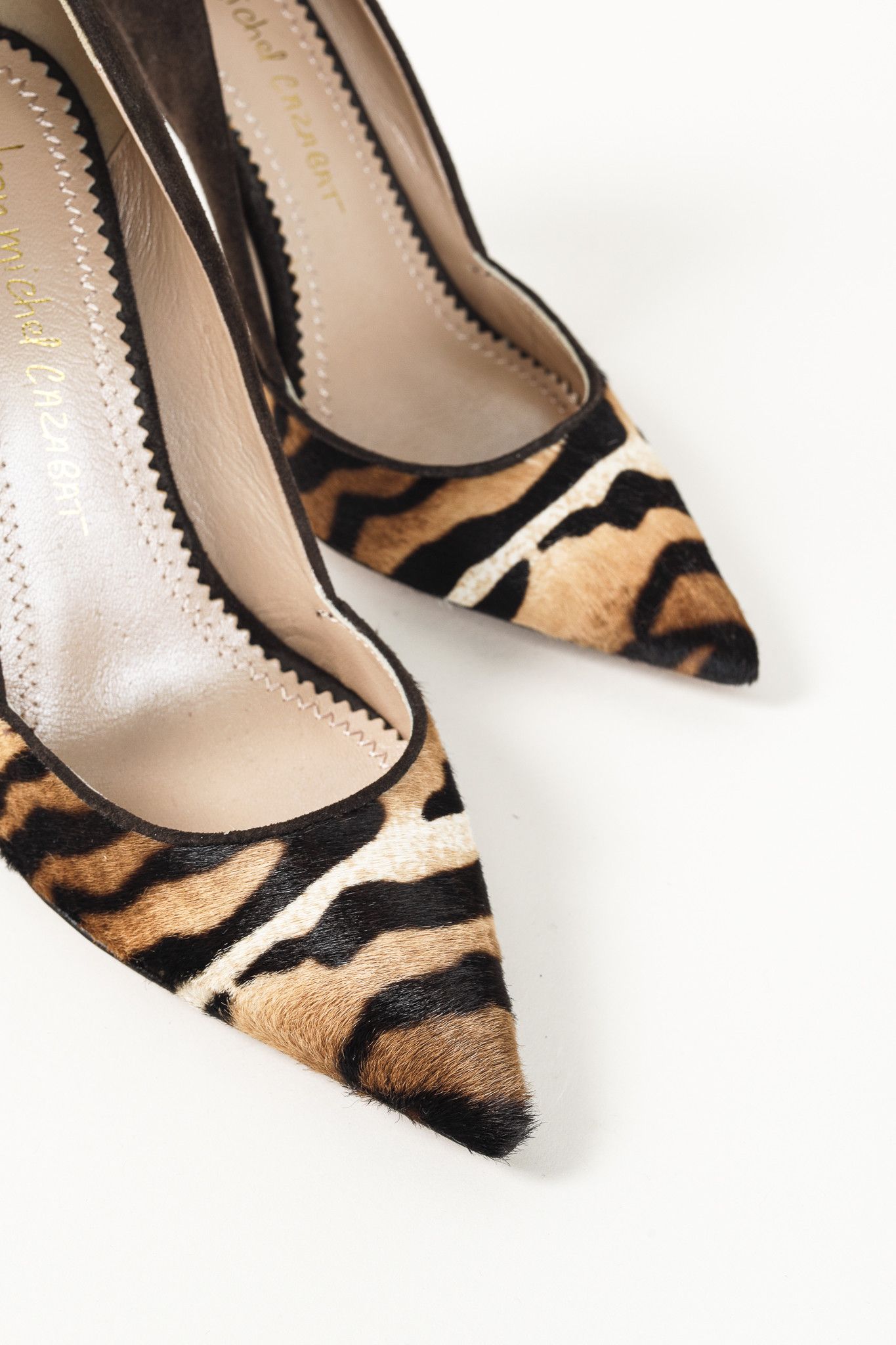 CAZABAT Jean-Michel Cazabat Animal Print Ponyhair/Suede Pointy Pumps Size US 5.5 / IT 35.5 - 6 Thumbnail