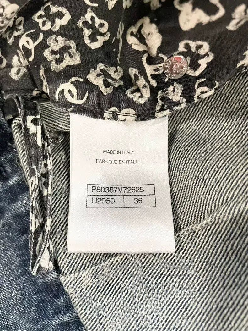 Chanel Chanel 25B Broken Flower Stitching Jeans Size 24" / US 00 / IT 34 - 5 Thumbnail