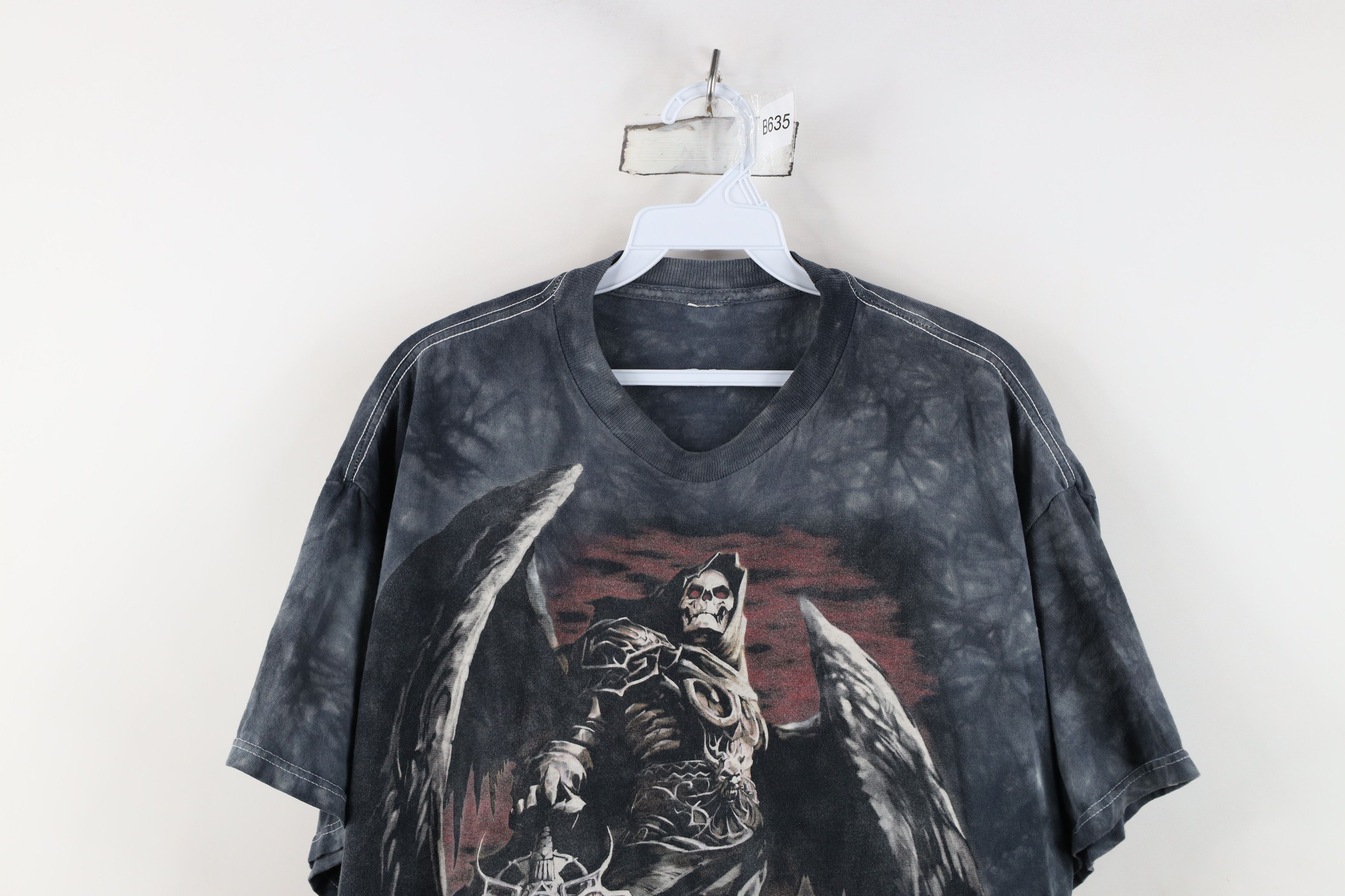 Vintage Vintage Y2K Streetwear Fantasy Grim Reaper Skeleton T-Shirt Size US XL / EU 56 / 4 - 2 Thumbnail