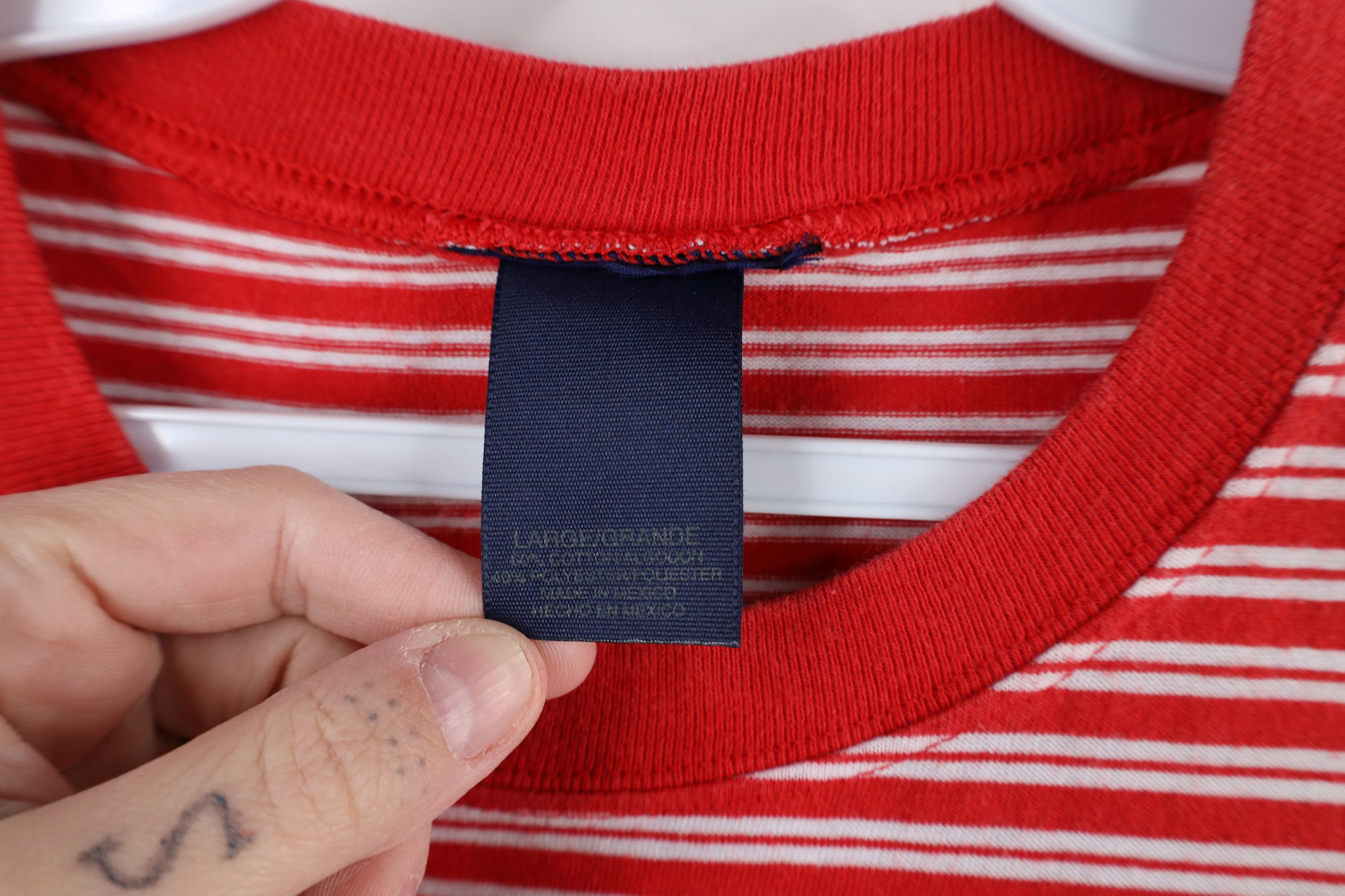 Vintage Vintage 90s Streetwear Blank Candy Cane Striped T-Shirt Size US L / EU 52-54 / 3 - 6 Thumbnail
