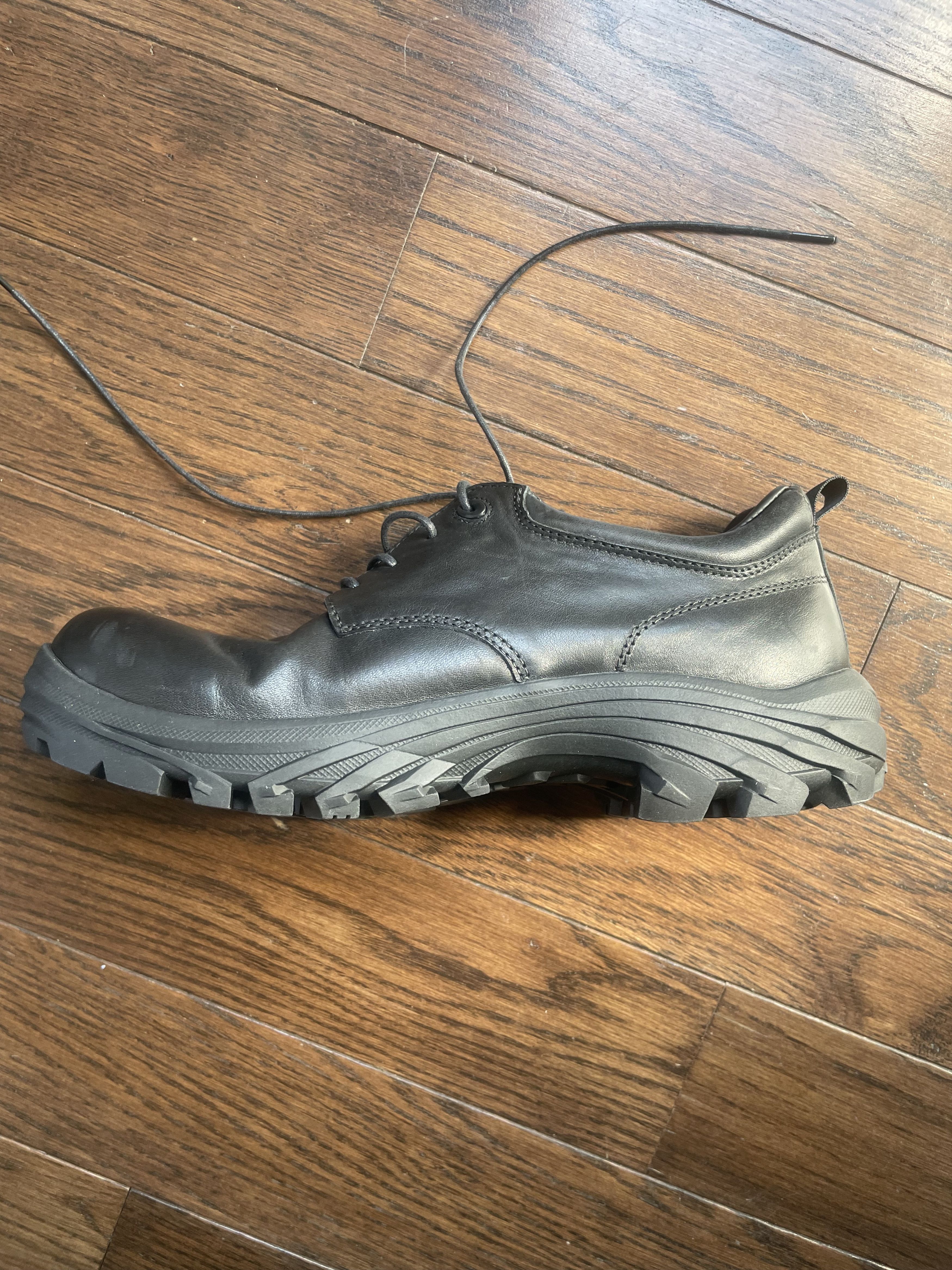 Other Paracia Non-Safety Shoe Size US 6 / EU 39 - 5 Thumbnail