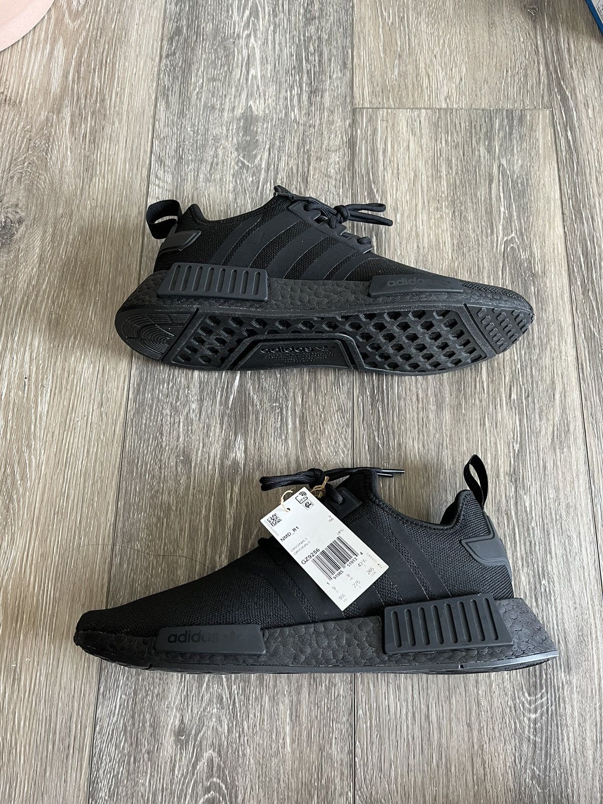 Adidas Adidas all black NMD_R1 never worn Size US 9 / EU 42 - 3 Thumbnail
