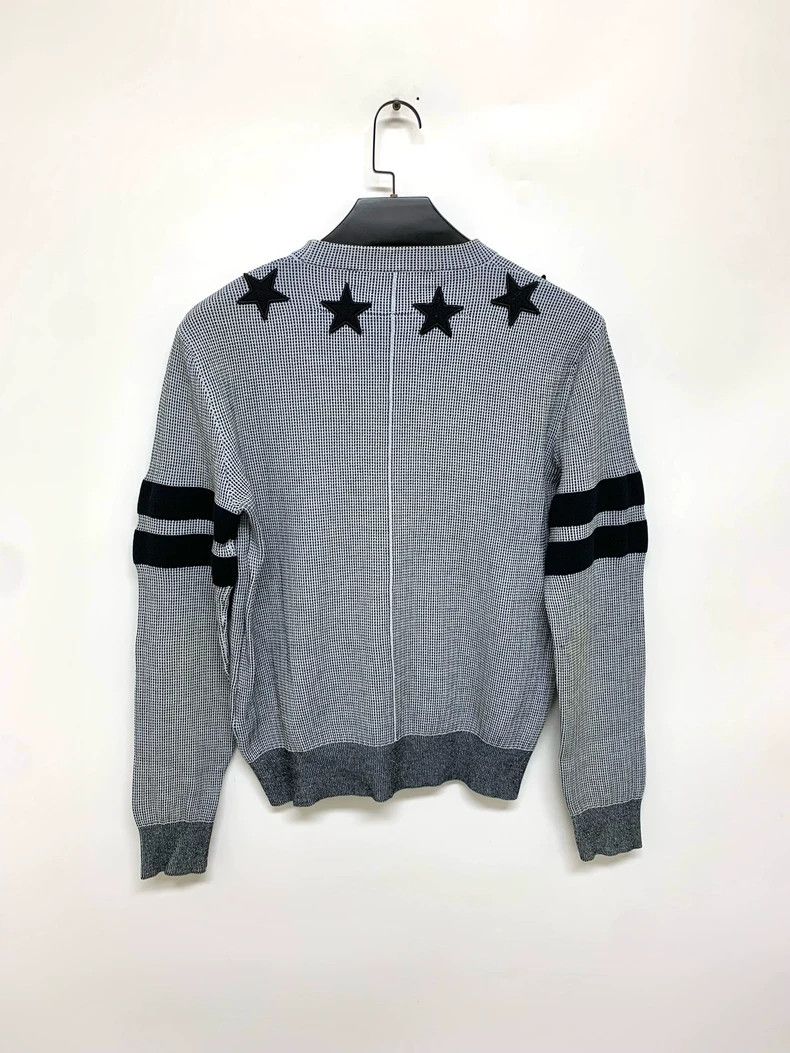 Givenchy Givenchy Star applique gray woven sweater Size US S / EU 44-46 / 1 - 2 Thumbnail