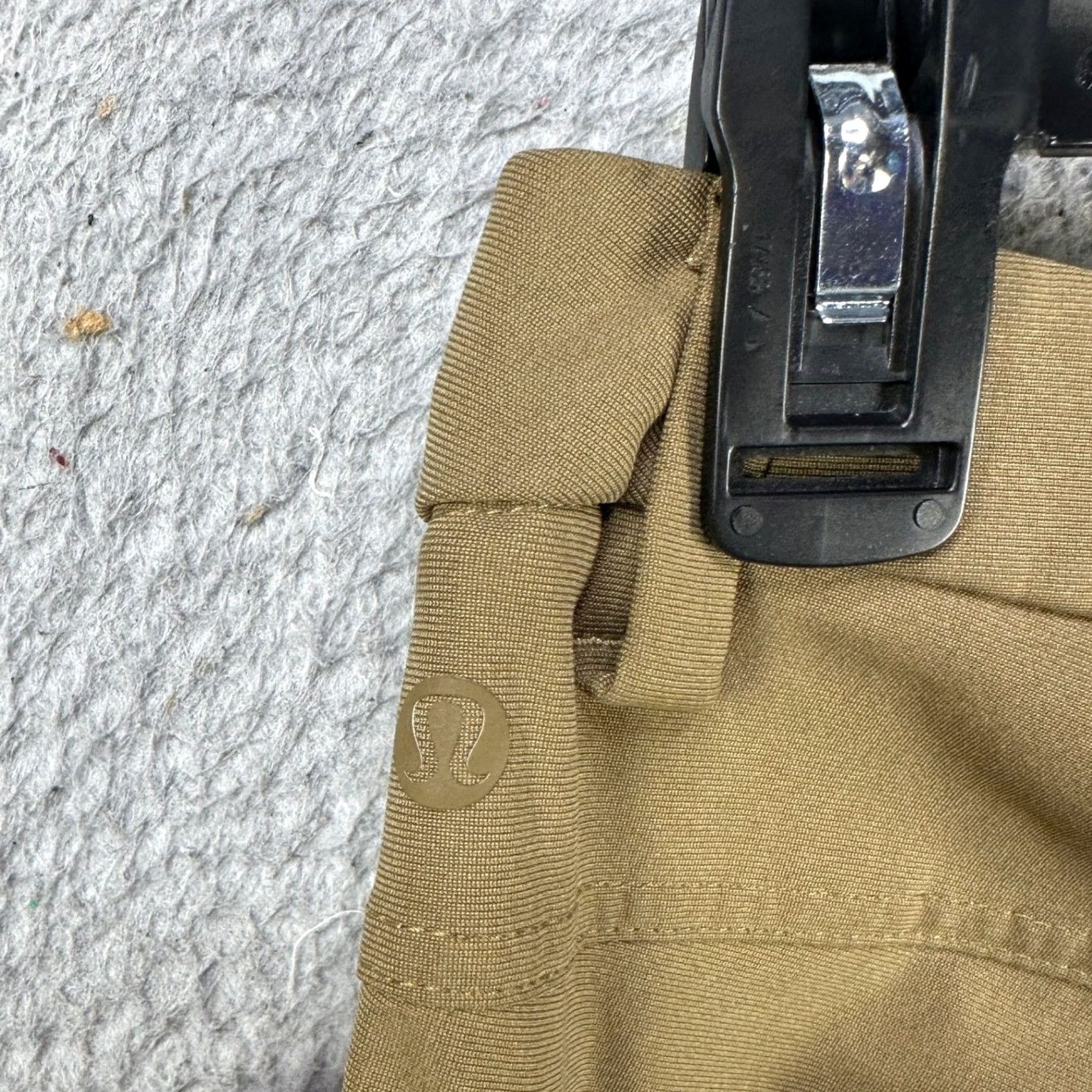 Lululemon Lululemon ABC Pants Golf Men 28 Brown Flat Front Straight 5 Pocket Athletic Logo Size US 28 / EU 44 - 5 Thumbnail