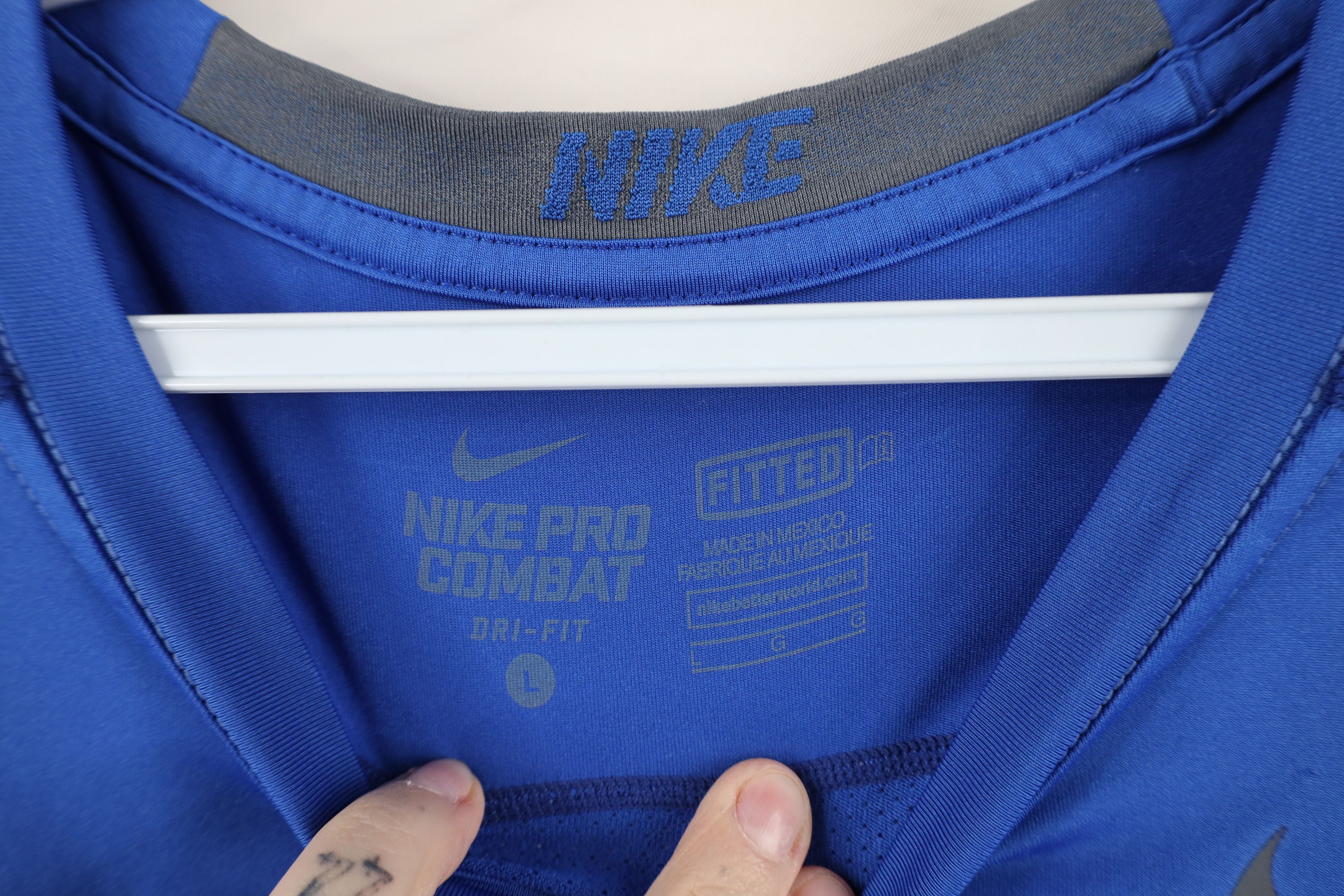 Nike Nike Pro Combat Fitted Training Long Sleeve T-Shirt Blue Size US L / EU 52-54 / 3 - 5 Thumbnail