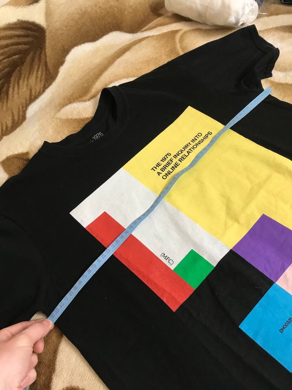 Band Tees 🔥 The 1975 A Brief Inquiry Into Online Relationships T Shirt Size US L / EU 52-54 / 3 - 11 Thumbnail