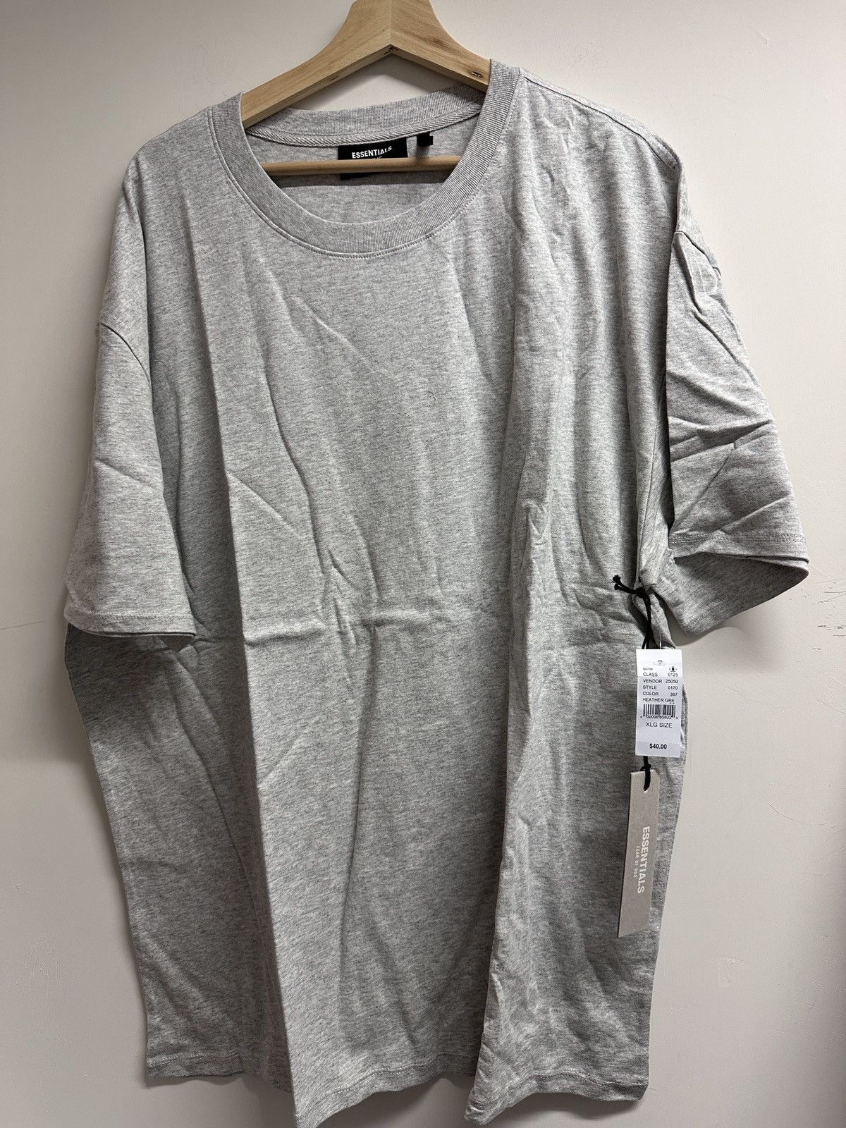 Essentials × Fear of God Fear of God essentials 3M reflective tee XL dark Grey Size US XL / EU 56 / 4 - 2 Thumbnail