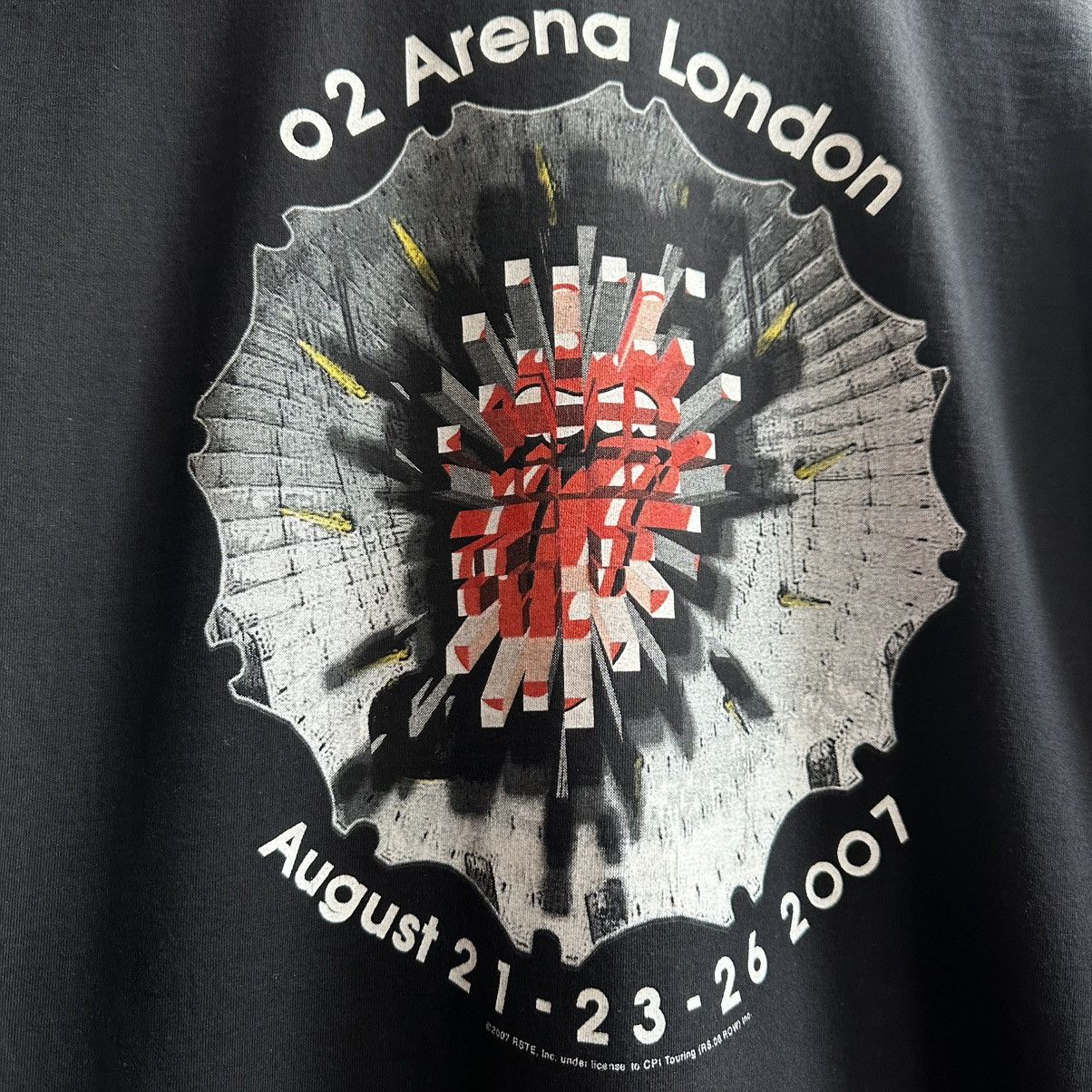 Band Tees × The Rolling Stones × Vintage Vintage The Rolling Stones A Bigger Bang 2007 Tour Promo Tee Size US XL / EU 56 / 4 - 6 Thumbnail