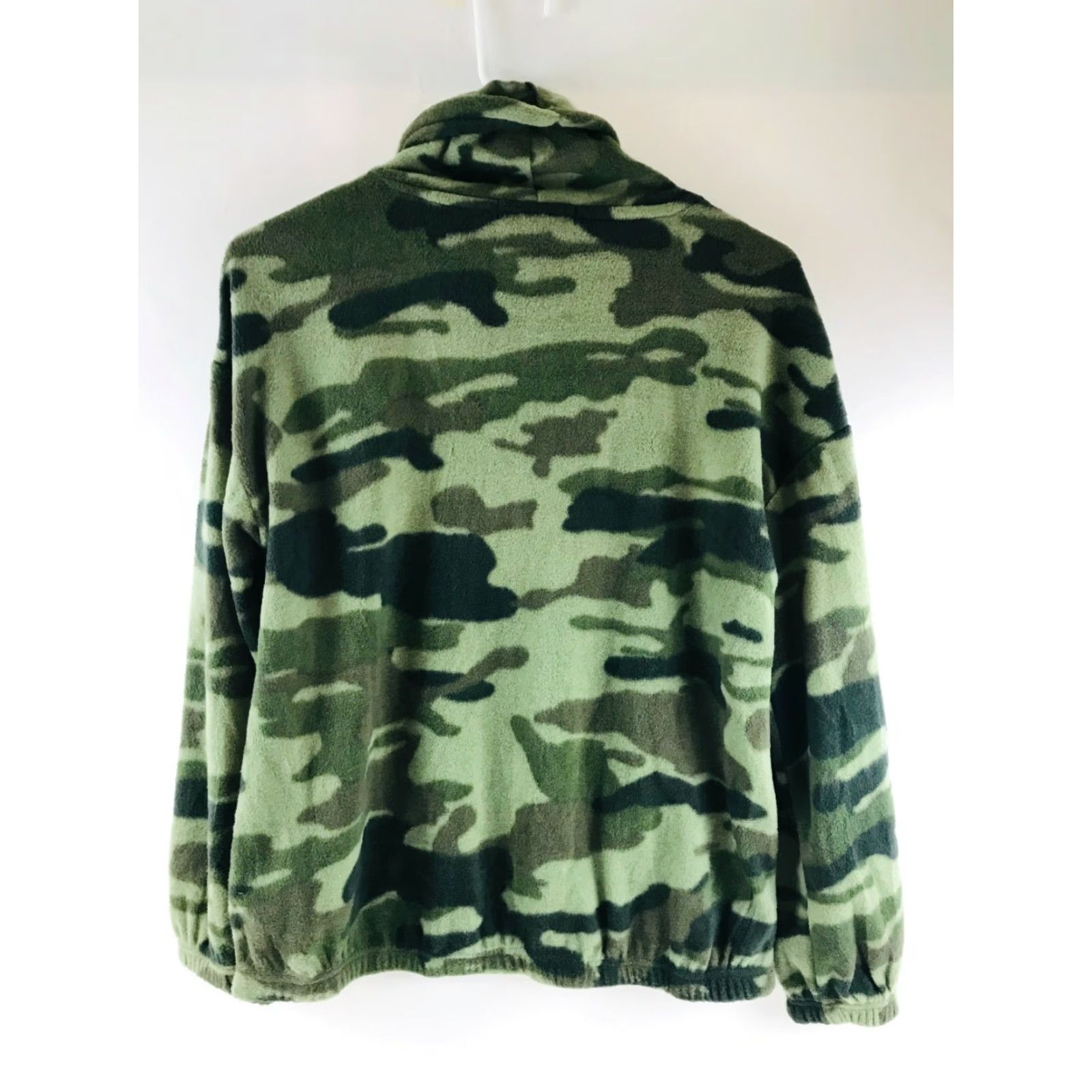 Vintage Derek Heart Sweatshirt Women's Size M Green Camo Fleece Cowl Neck Drawstring Pullover Shirt Mens? Size M / US 6-8 / IT 42-44 - 2 Thumbnail