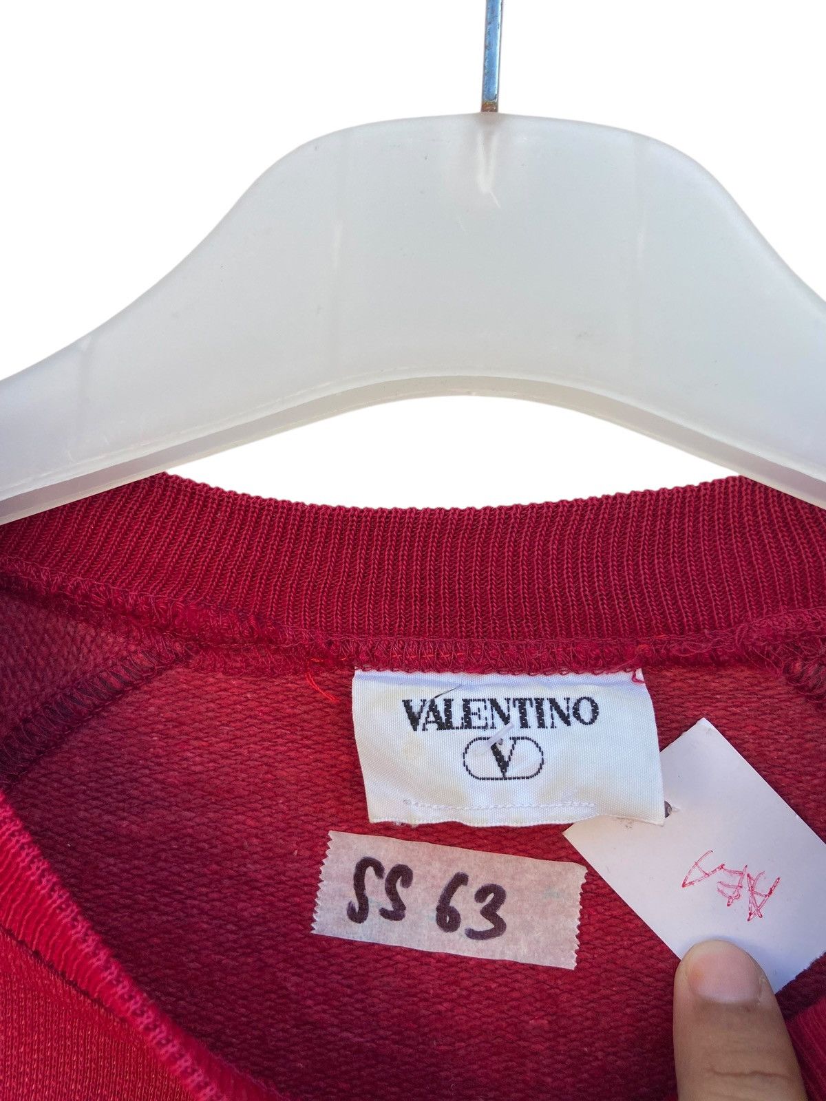 Vintage Vintage Valentino Big Logo Sweatshirt Size US L / EU 52-54 / 3 - 5 Thumbnail