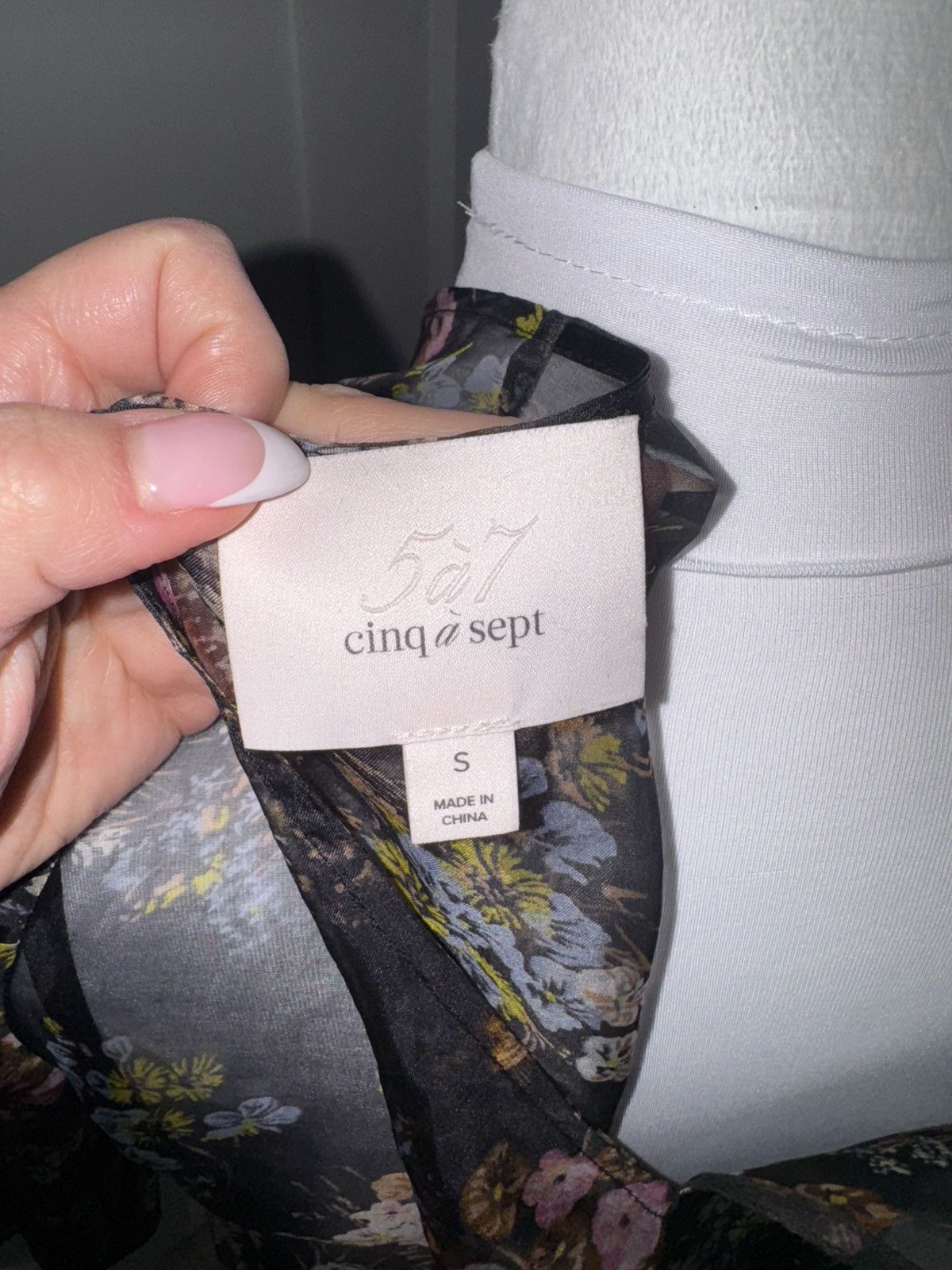 Cinq a Sept Cinq a Sept Sakura Erin Puff Sleeve Blouse/ Size Small Size S / US 4 / IT 40 - 8 Thumbnail
