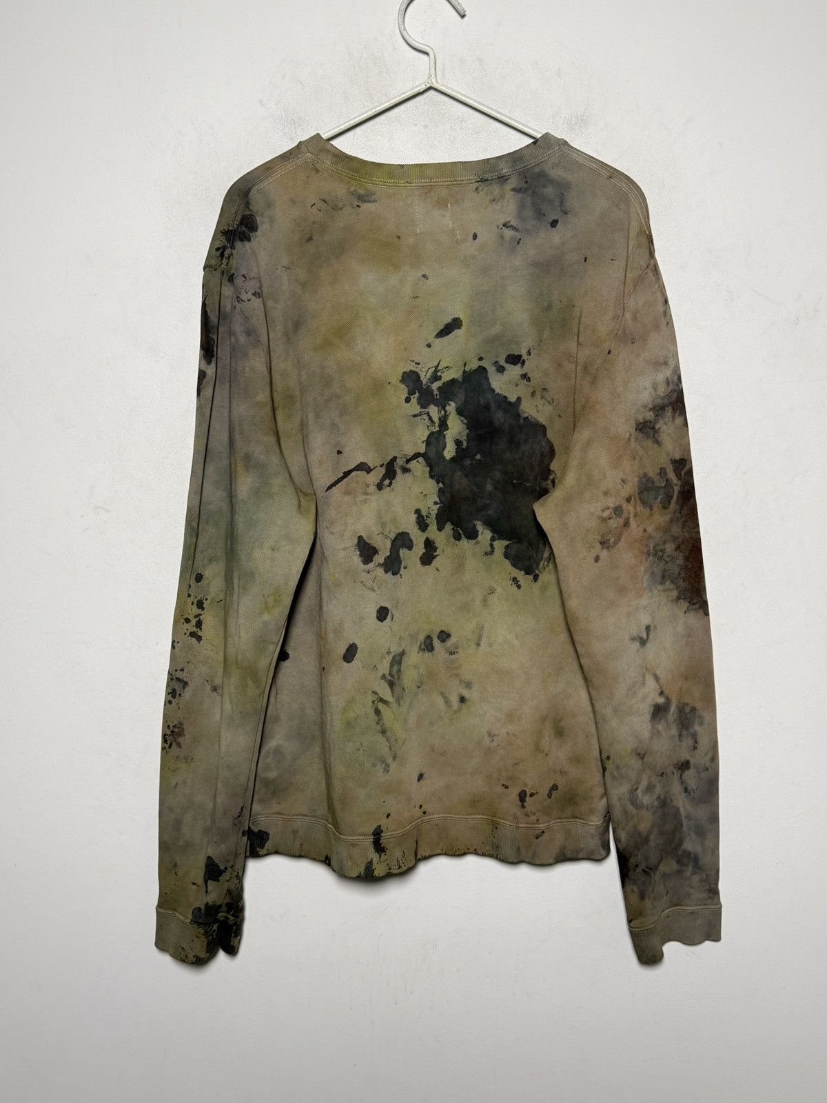 Acne Studios Acne Studios punk grunge painters crewneck Size US L / EU 52-54 / 3 - 6 Thumbnail