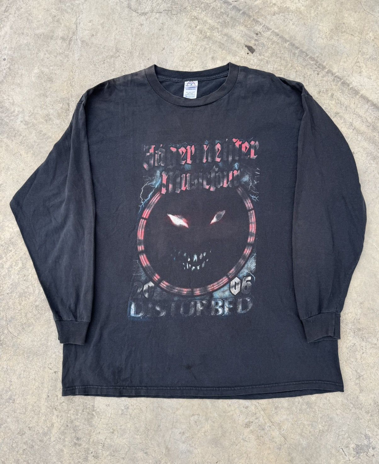 Band Tees Vintage Disturbed Music tour band Faded Longsleeve Size US XXL / EU 58 / 5 - 2 Thumbnail