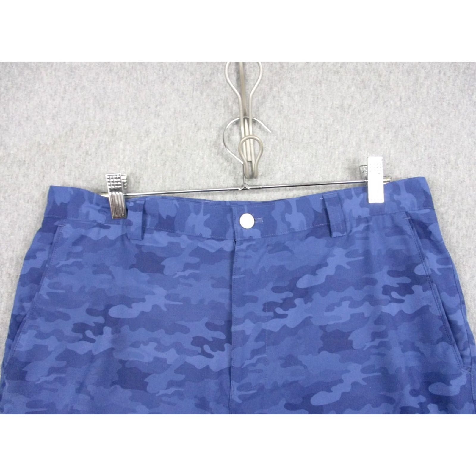 Original Penguin Peter Millar Shorts Mens 33 Blue Camo Stretch Chino Golf 10 Inseam Casual Size US 33 - 2 Thumbnail