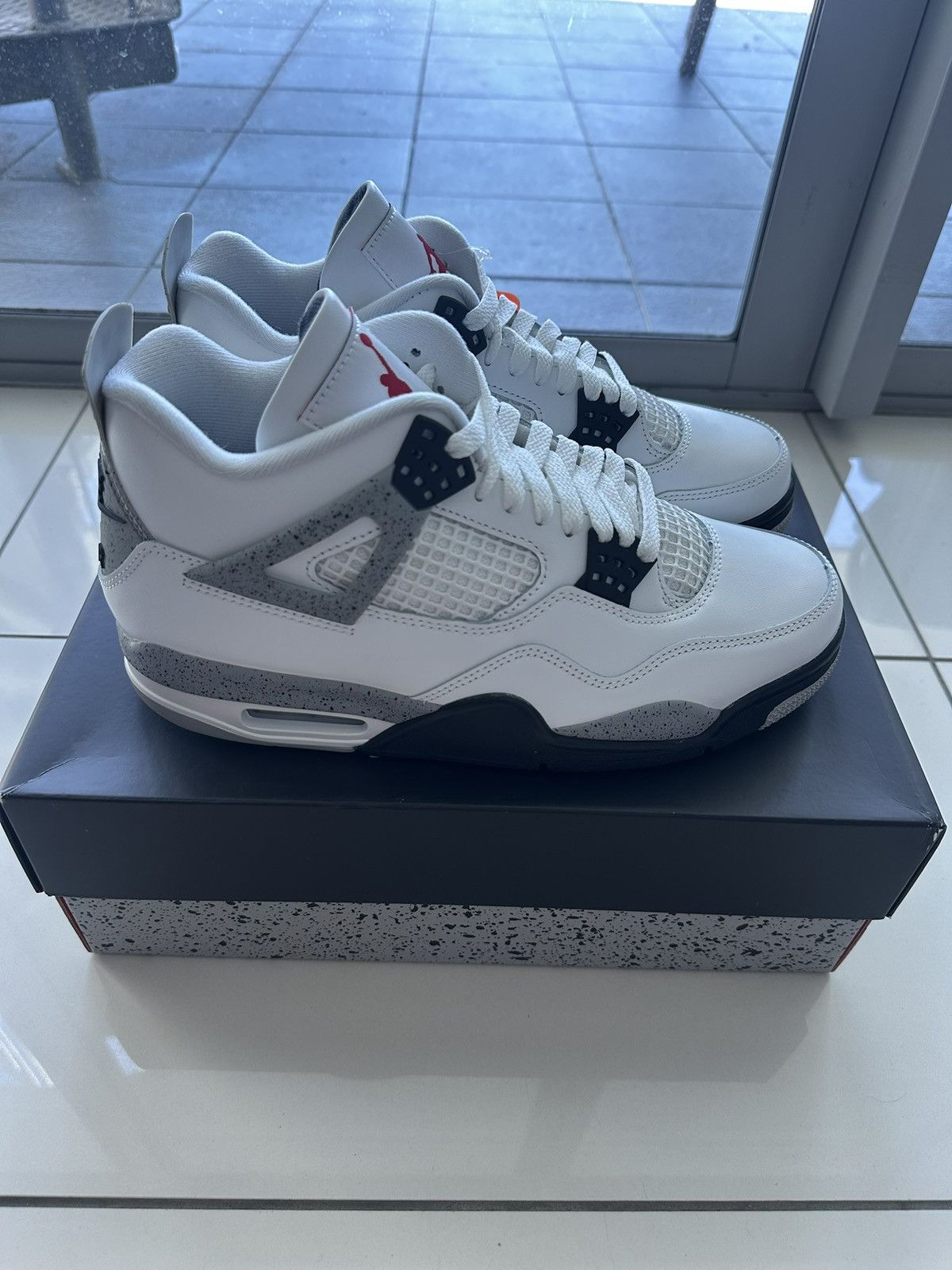 Jordan Brand J4 white cement Size US 9 / EU 42 - 4 Thumbnail