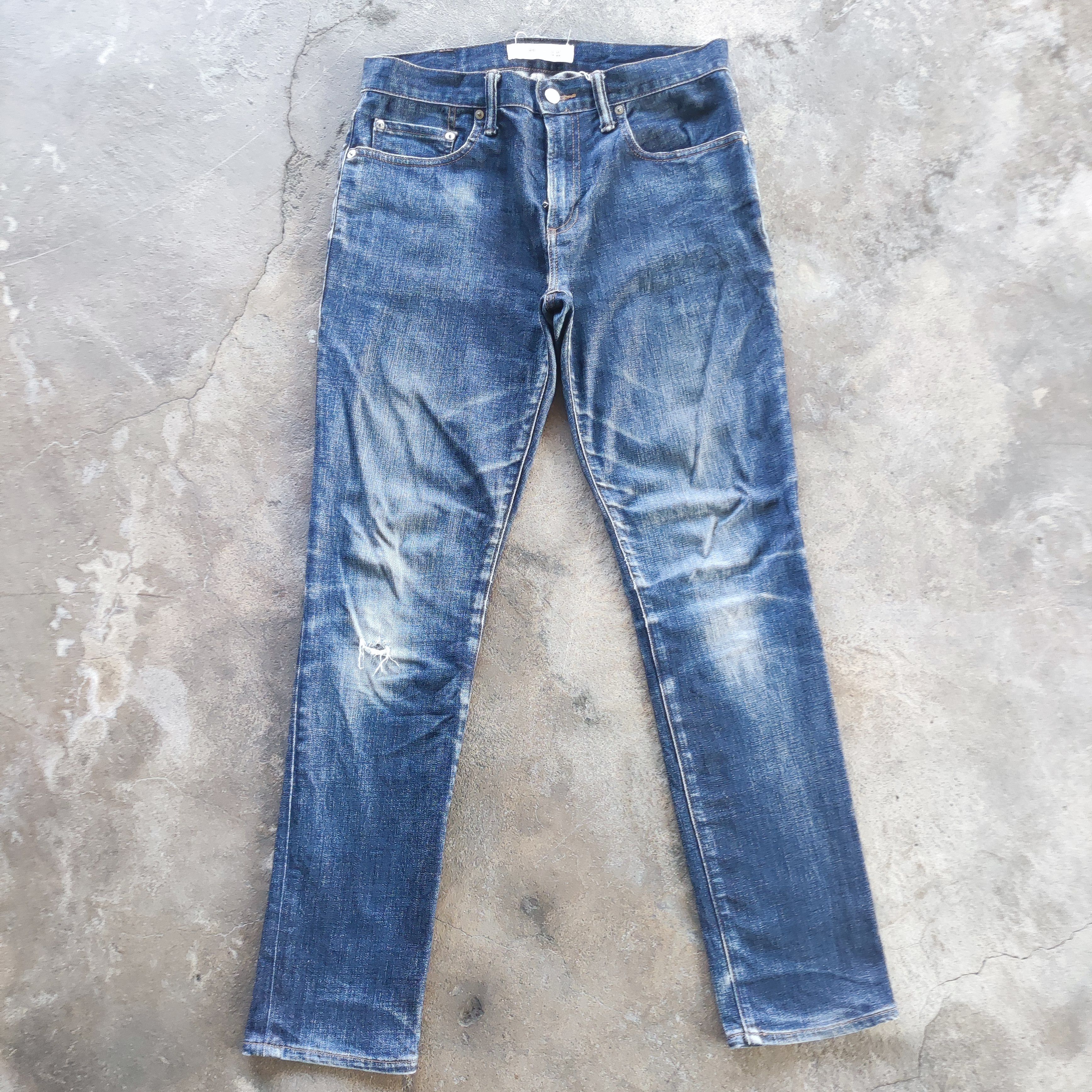 Gap Vintage GAP Brand Skinny Jeans Ripped Pants Size US 31 - 1 Thumbnail