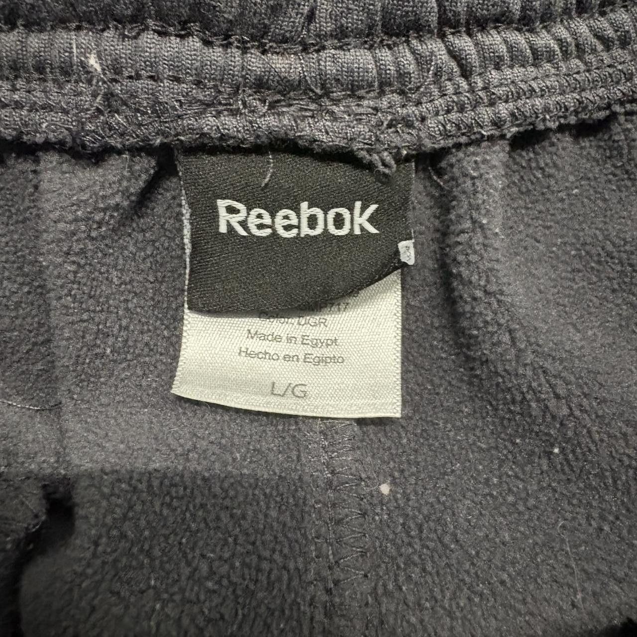 Reebok Crazy Vintage Y2K/2000s Baggy Striped Grey Reebok Sweatpants with adjustable waistband and drawstrings! Size US 34 / EU 50 - 7 Thumbnail